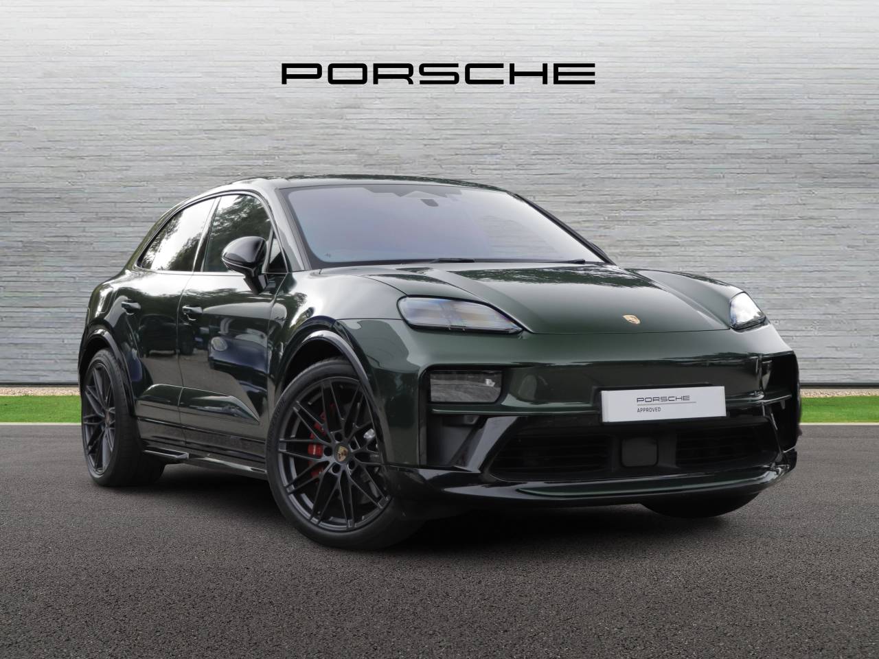 Main listing image - Porsche Macan