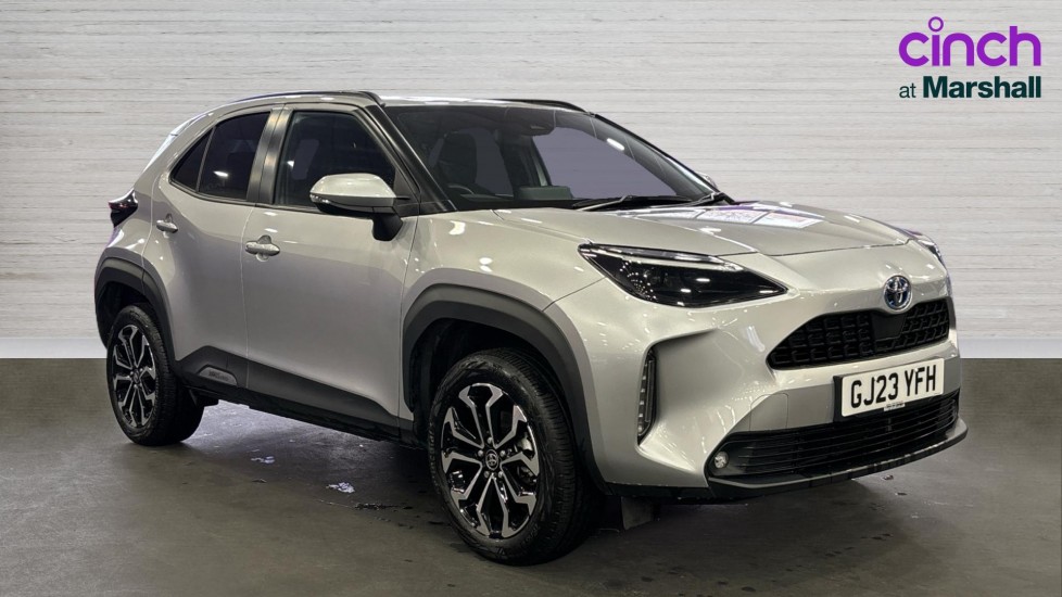 Main listing image - Toyota Yaris Cross