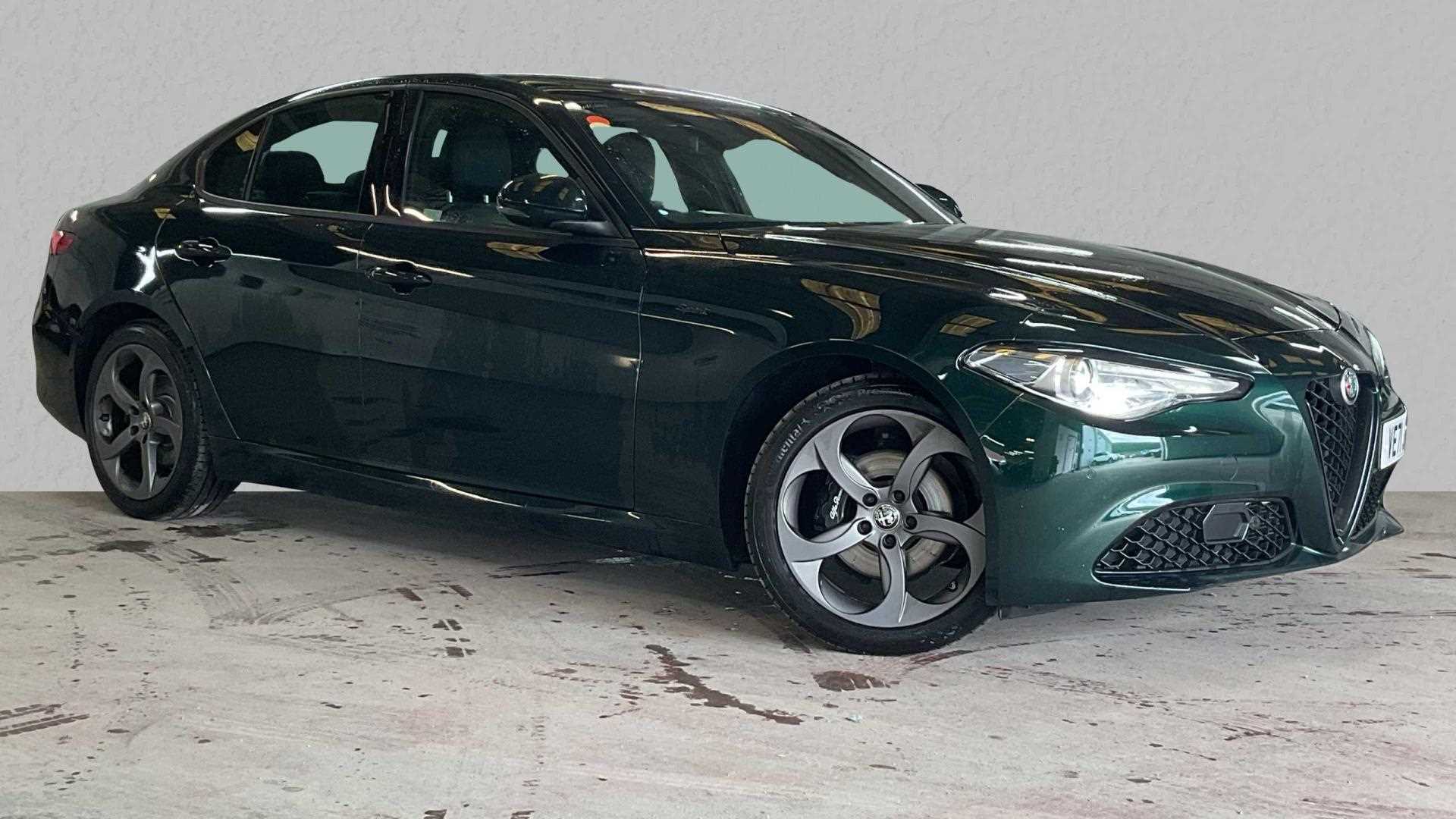 Main listing image - Alfa Romeo Giulia