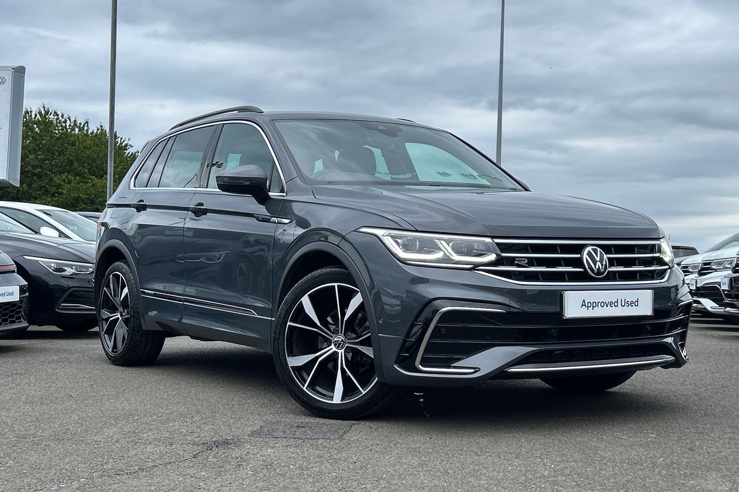 Main listing image - Volkswagen Tiguan