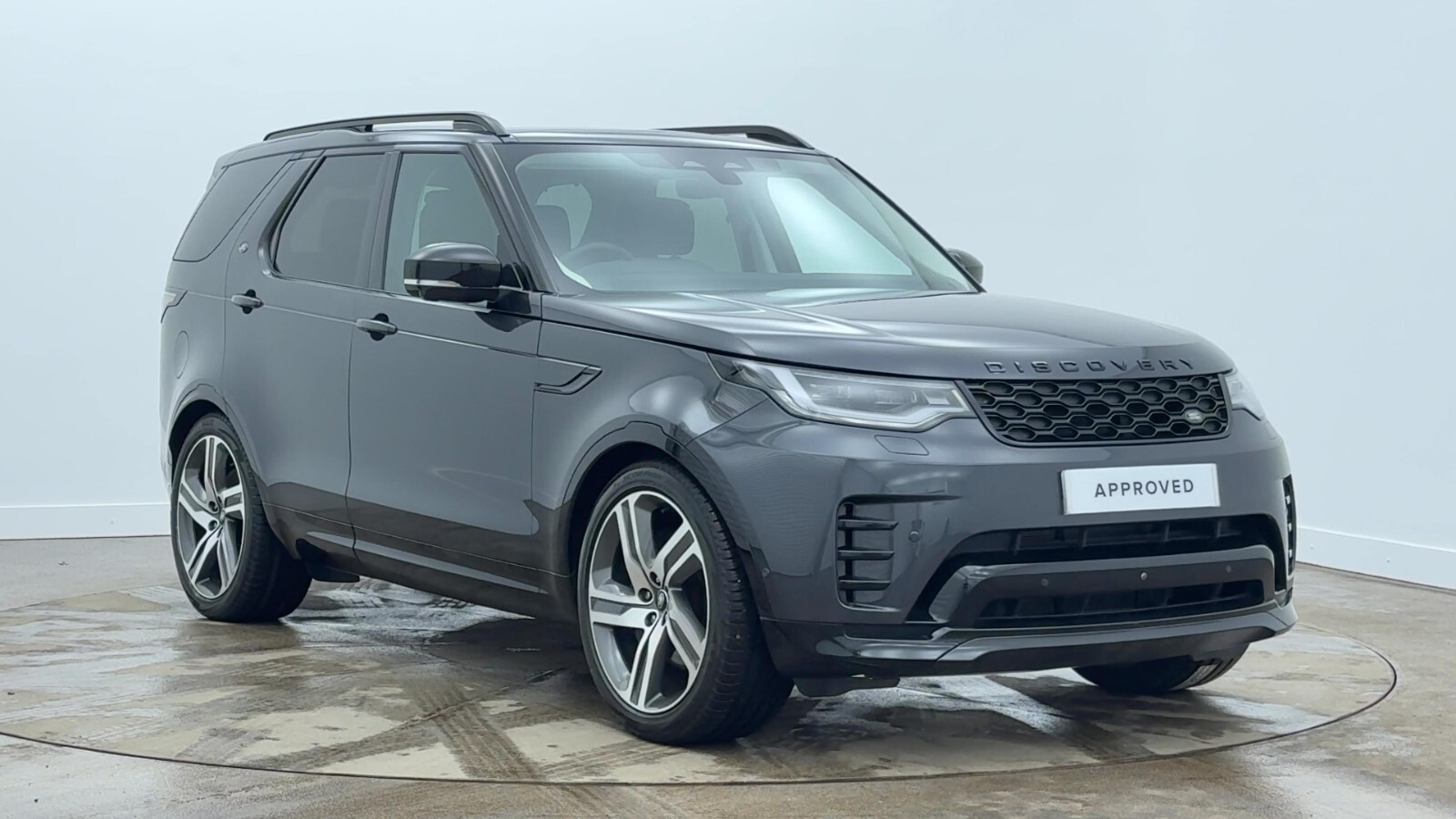 Main listing image - Land Rover Discovery