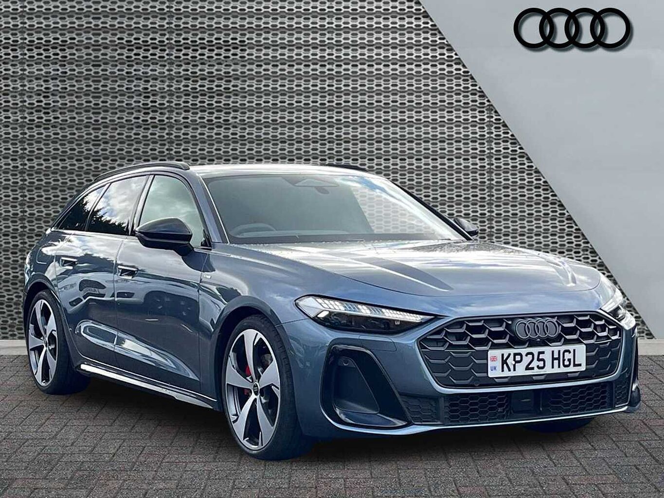 Main listing image - Audi A5