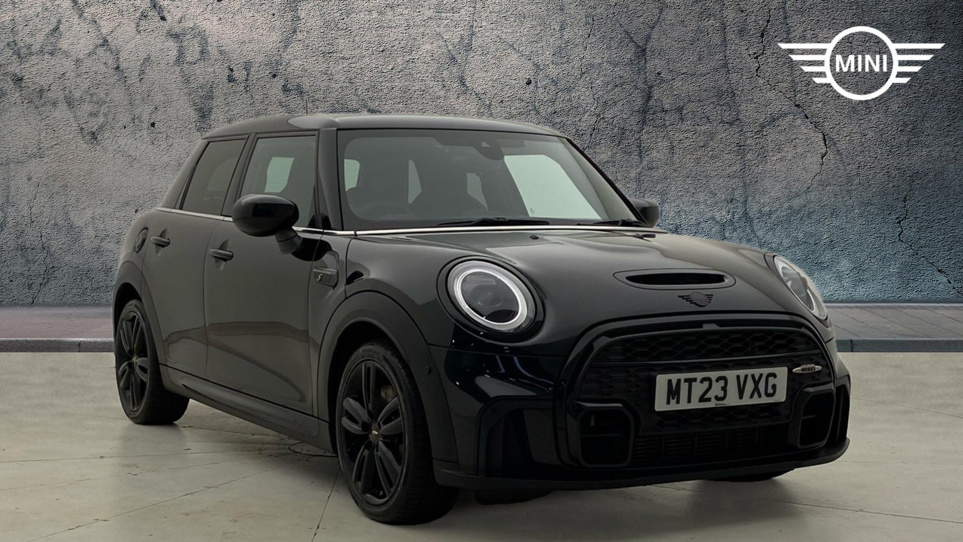 Main listing image - MINI Hatchback 5dr