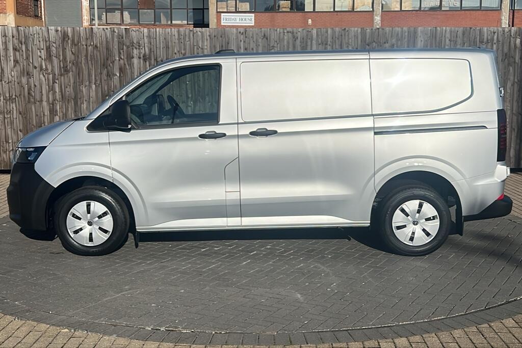 Main listing image - Volkswagen Transporter