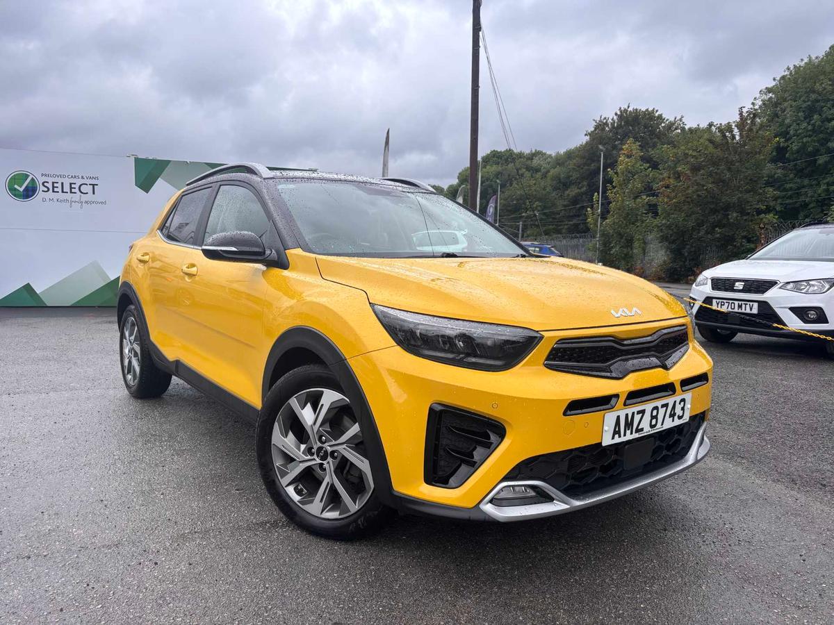 Main listing image - Kia Stonic