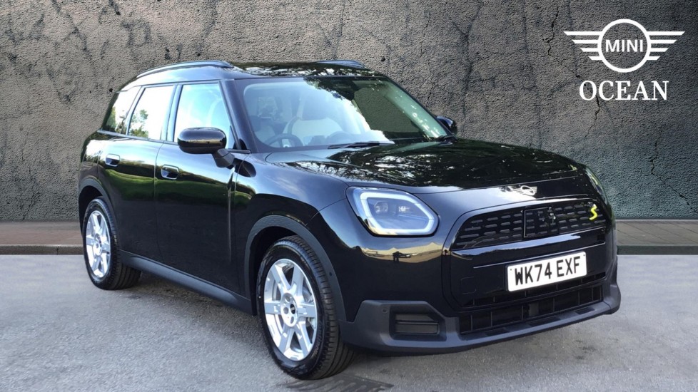 Main listing image - MINI Countryman