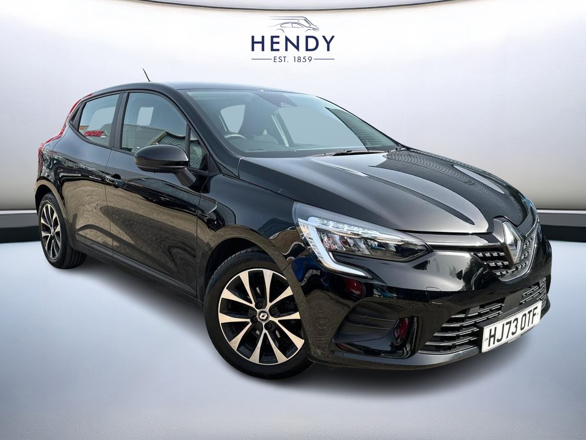 Main listing image - Renault Clio