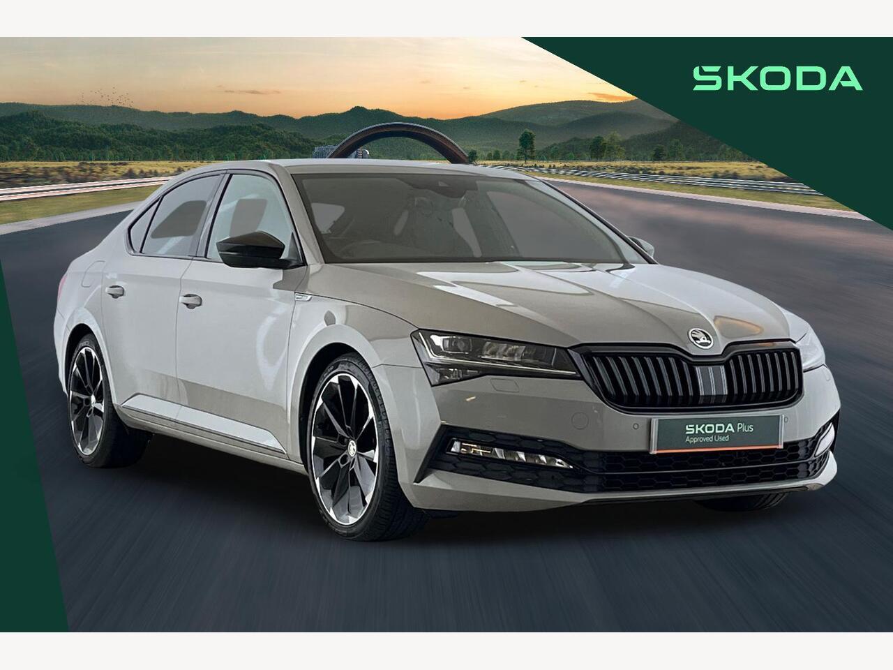 Main listing image - Skoda Superb