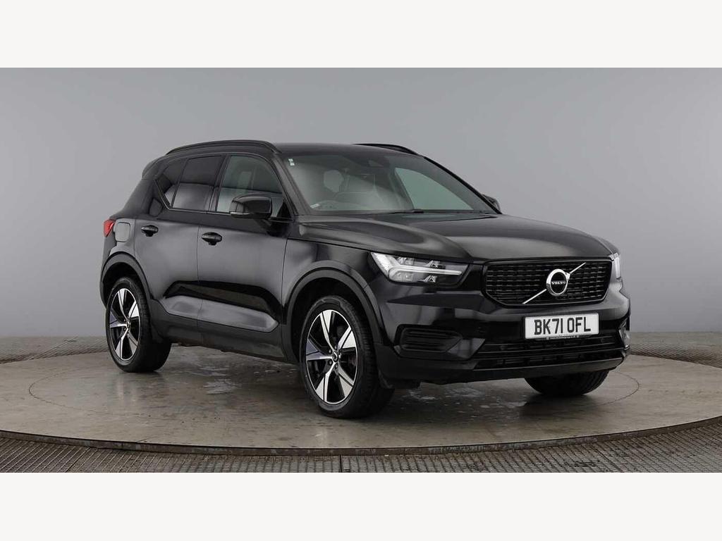 Main listing image - Volvo XC40 Recharge