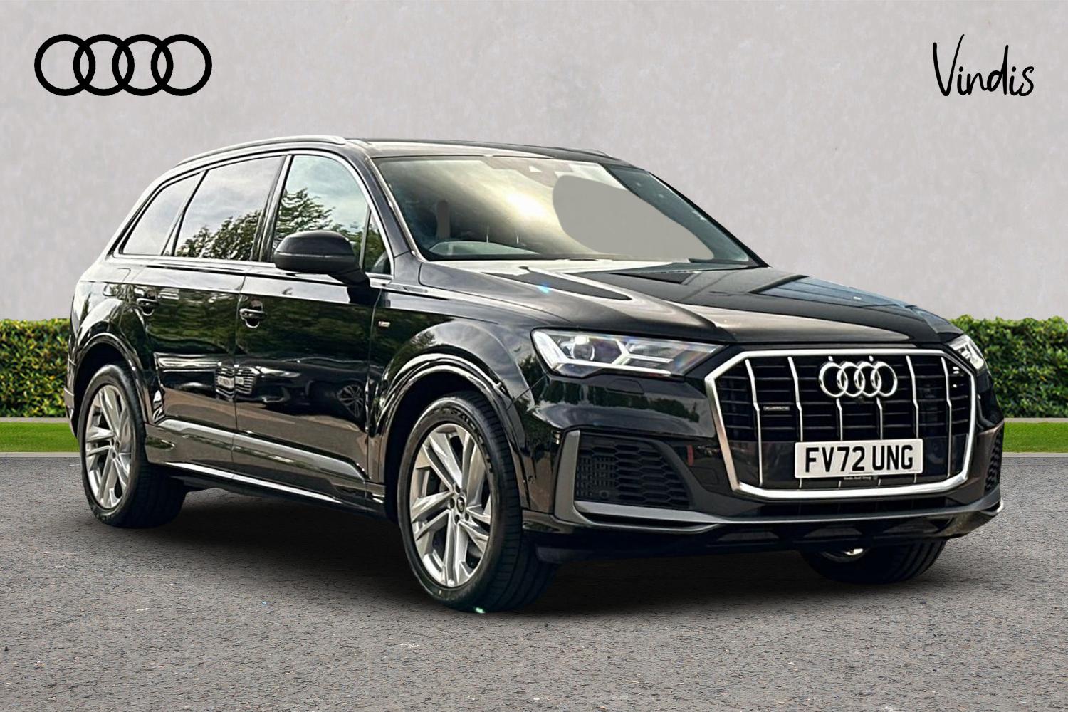 Main listing image - Audi Q7