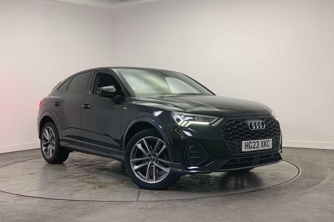 Main listing image - Audi Q3