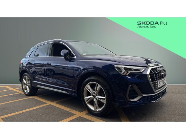 Main listing image - Audi Q3