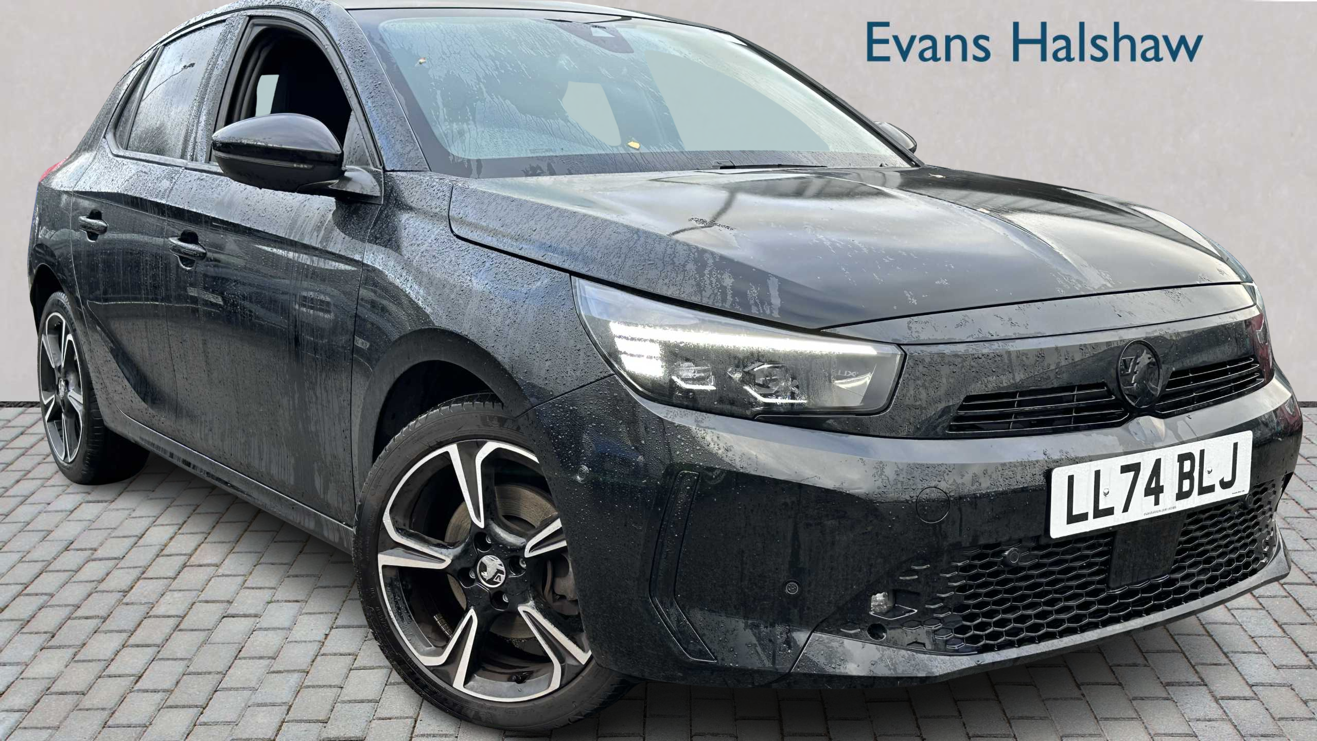 Main listing image - Vauxhall Corsa