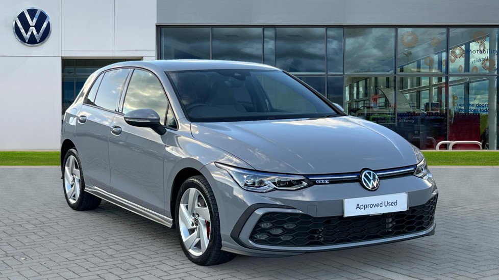 Main listing image - Volkswagen Golf