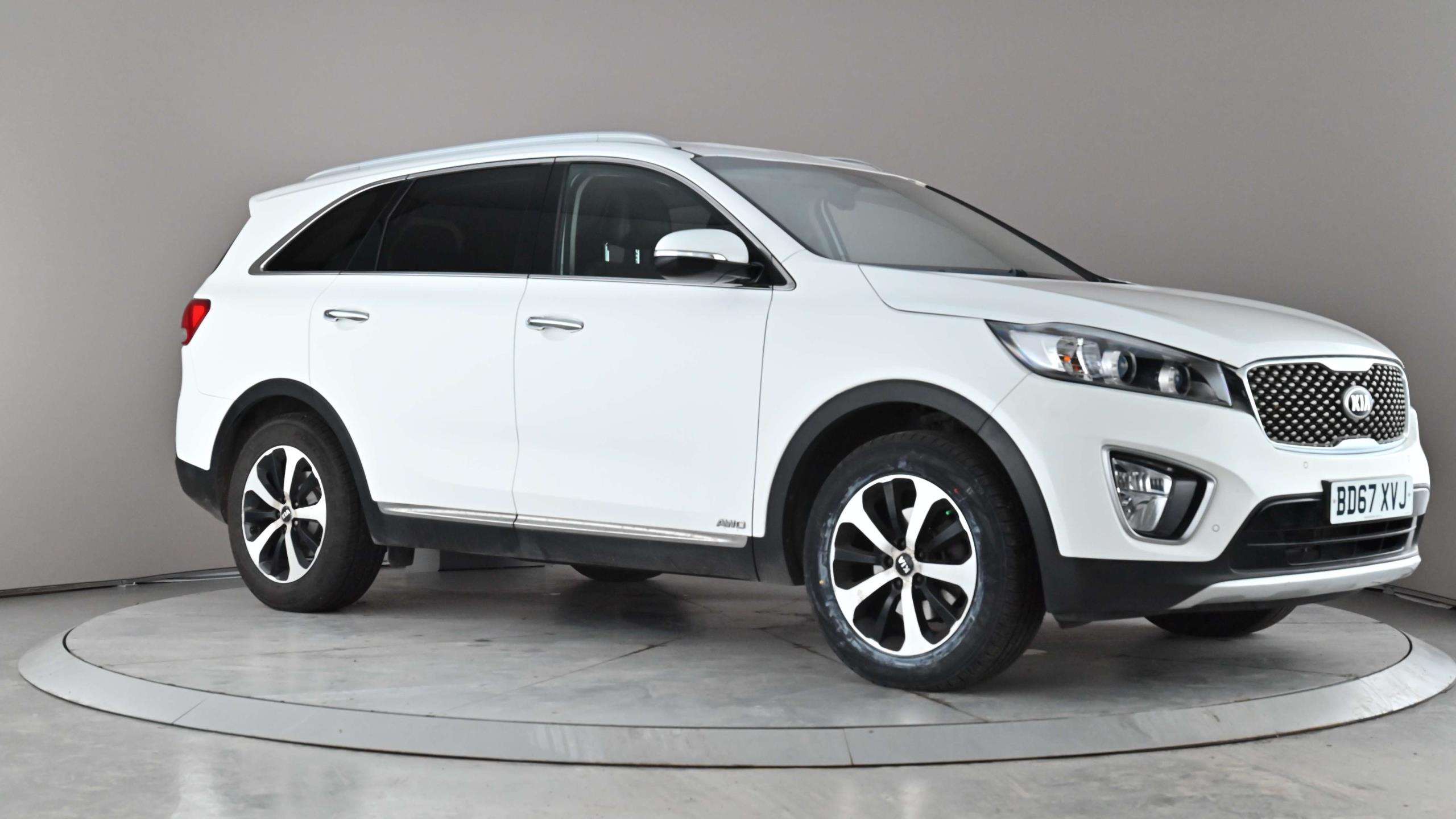 Main listing image - Kia Sorento