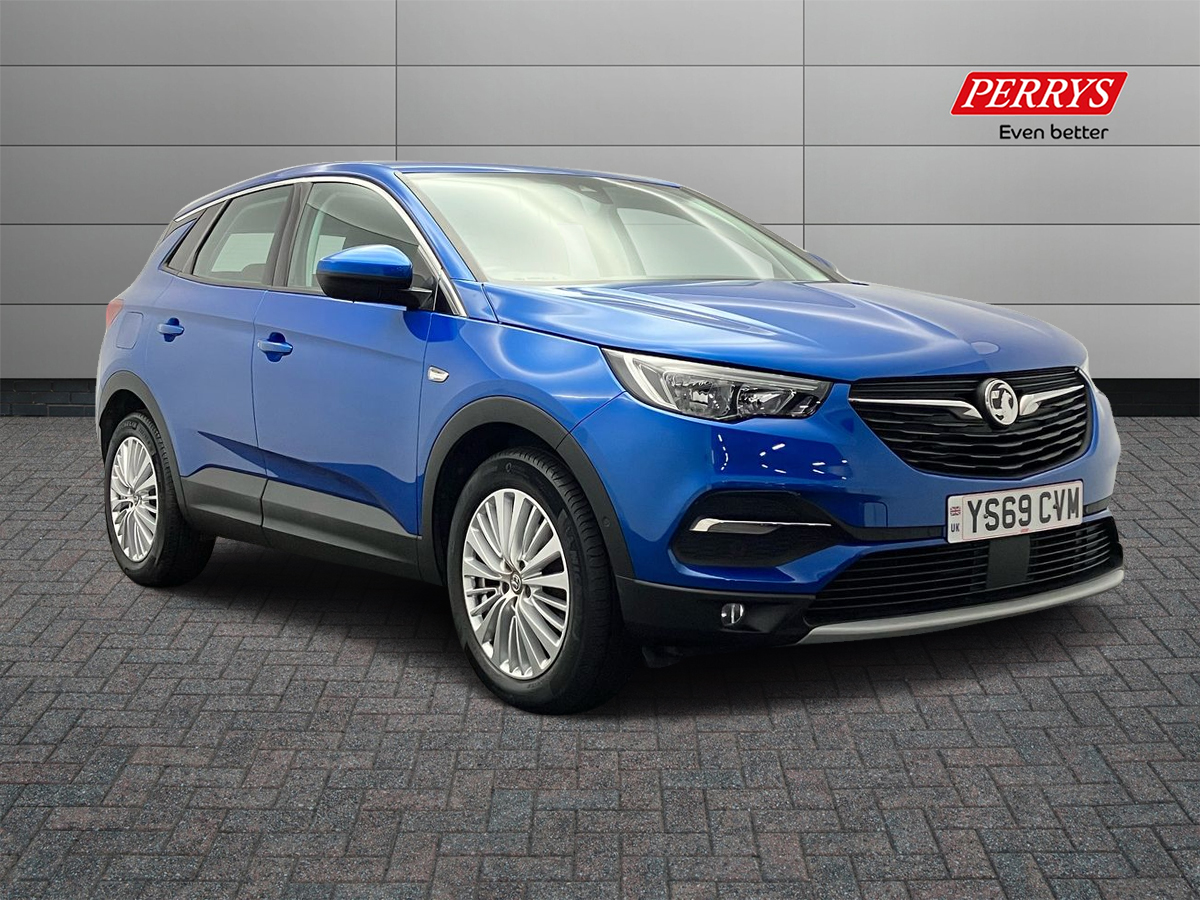 Main listing image - Vauxhall Grandland X