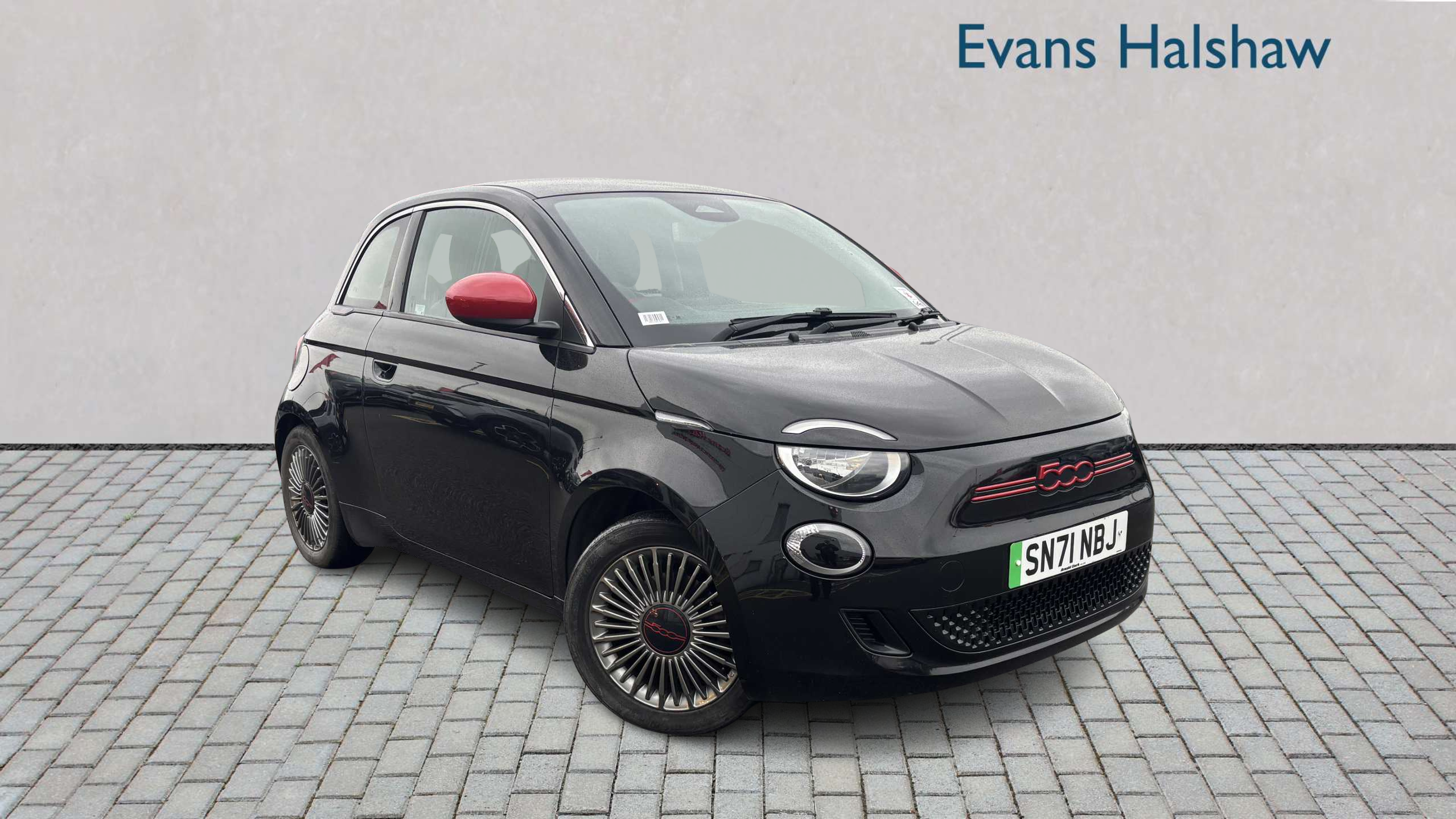 Main listing image - Fiat 500 Electric