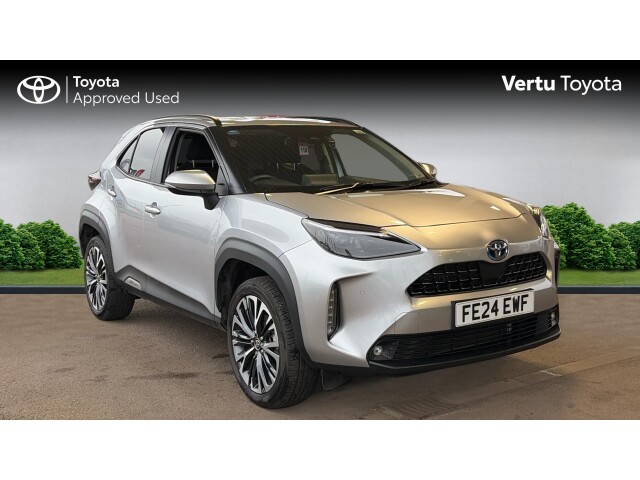 Main listing image - Toyota Yaris Cross