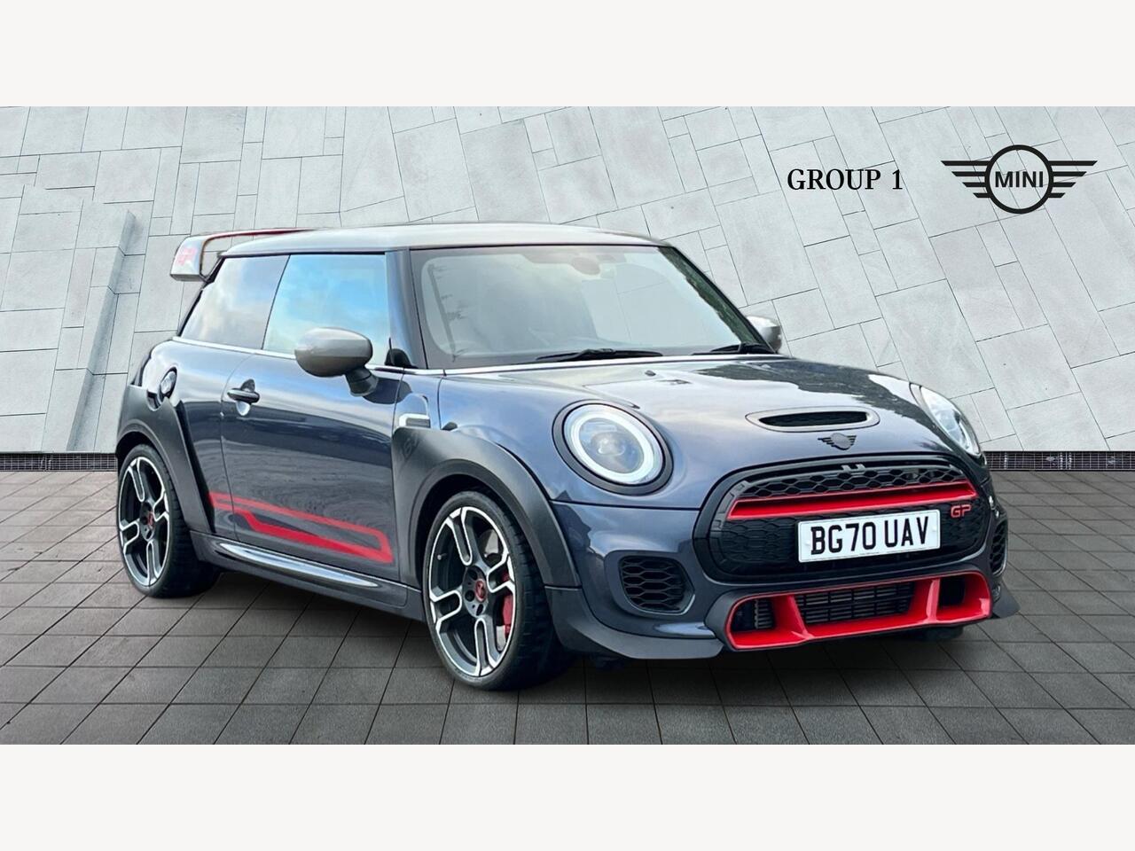 Main listing image - MINI Hatchback