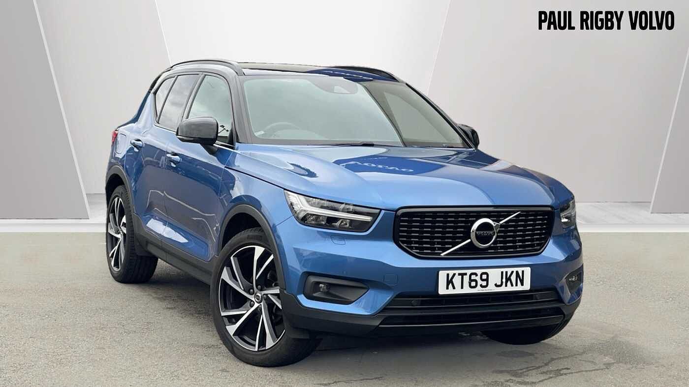 Main listing image - Volvo XC40