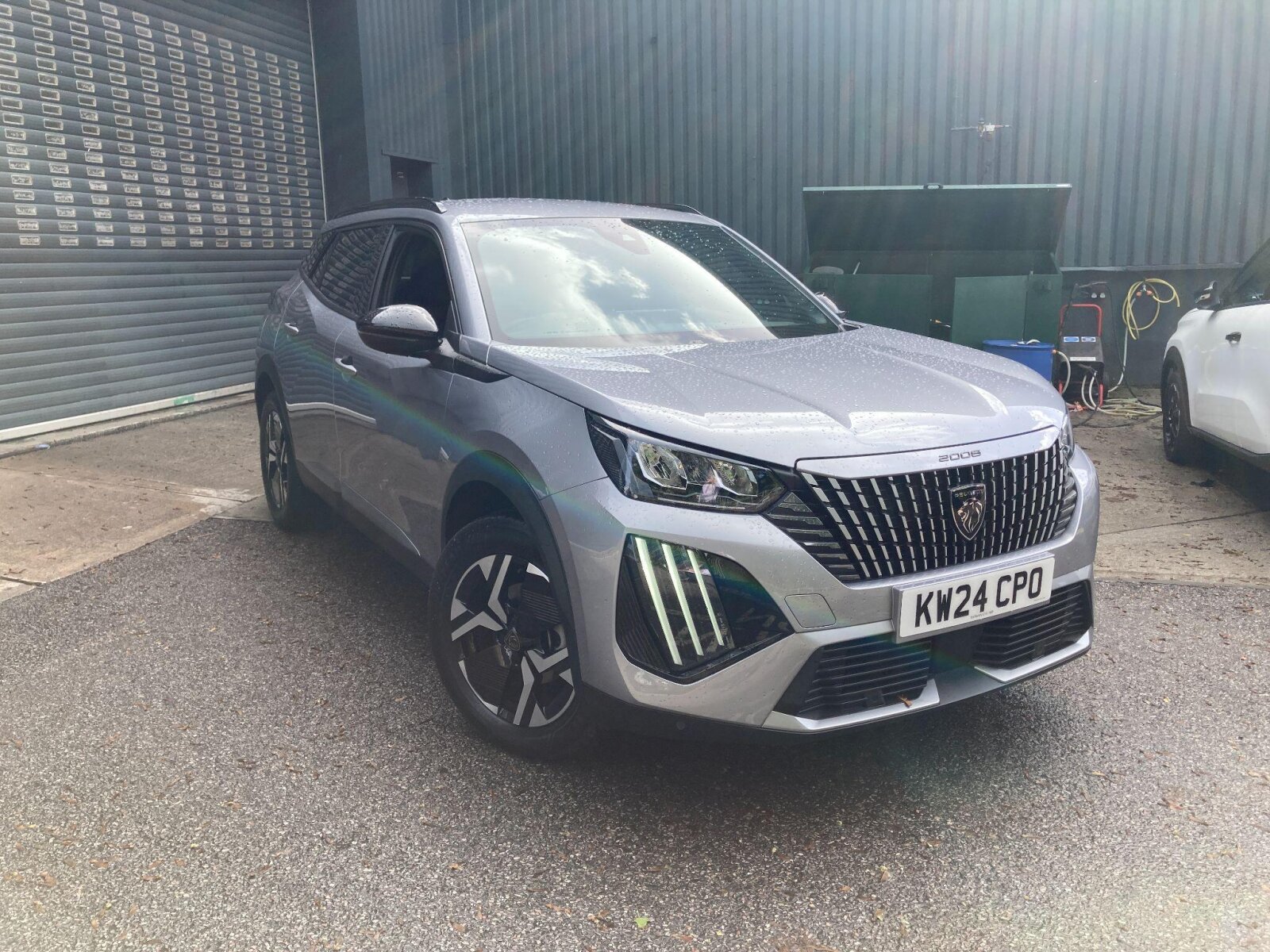 Main listing image - Peugeot 2008