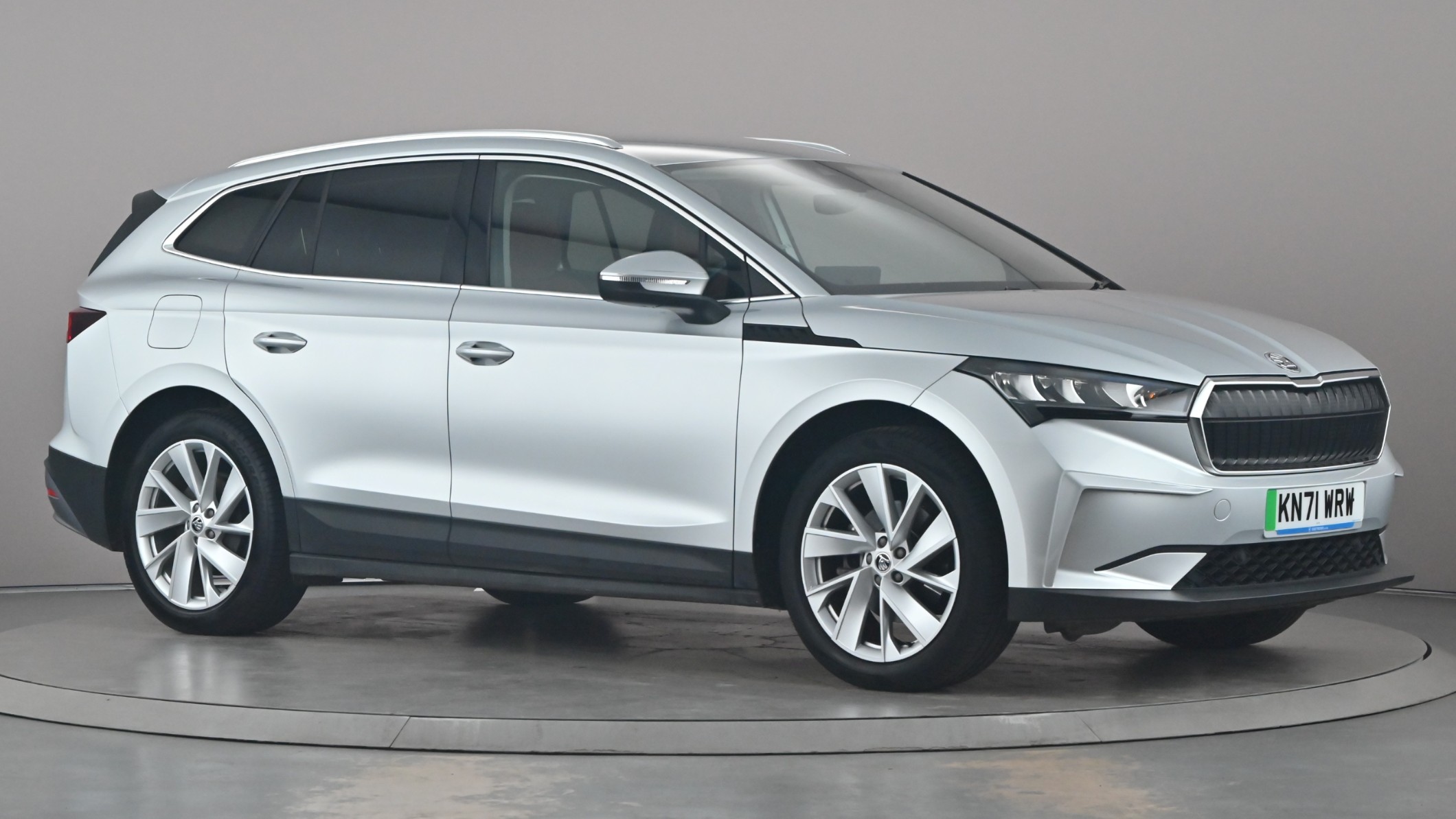 Main listing image - Skoda Enyaq