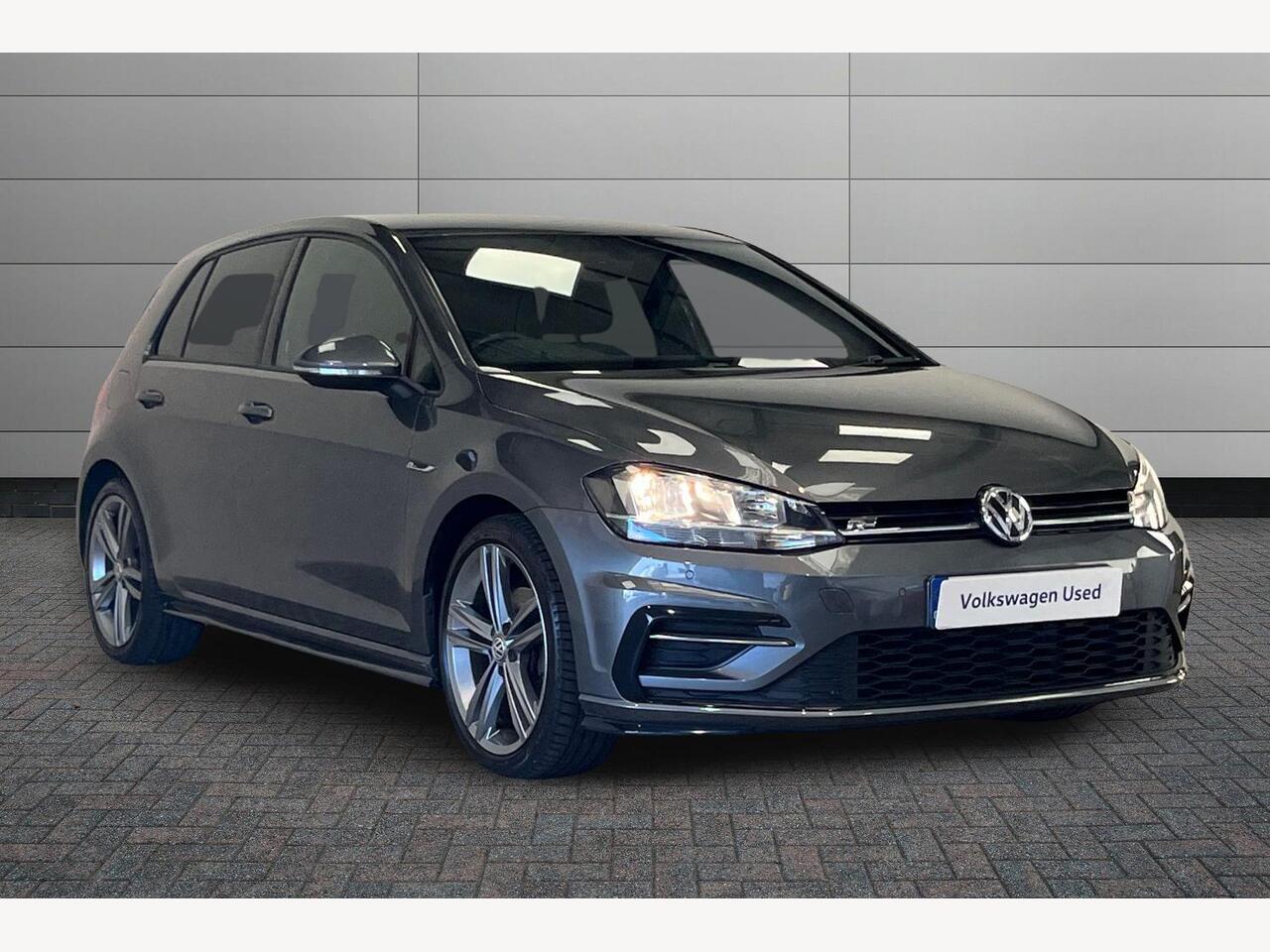 Main listing image - Volkswagen Golf