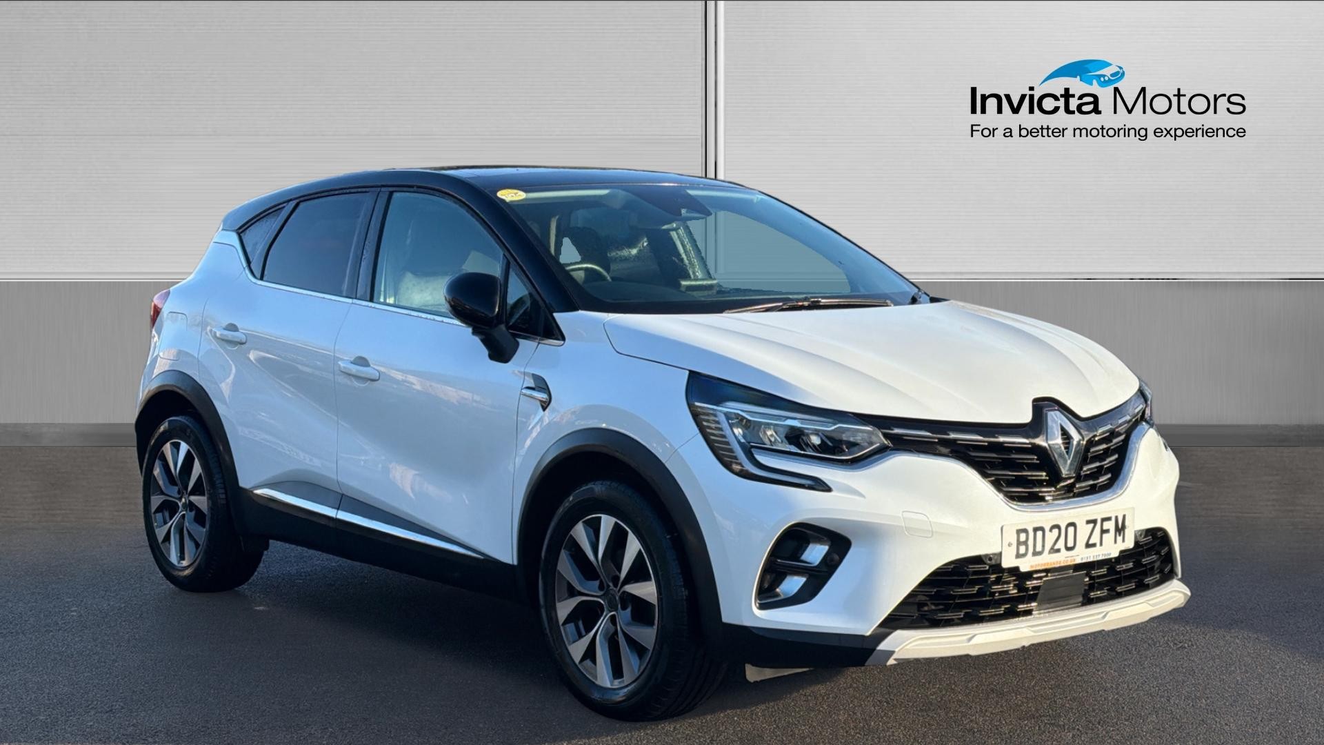 Main listing image - Renault Captur