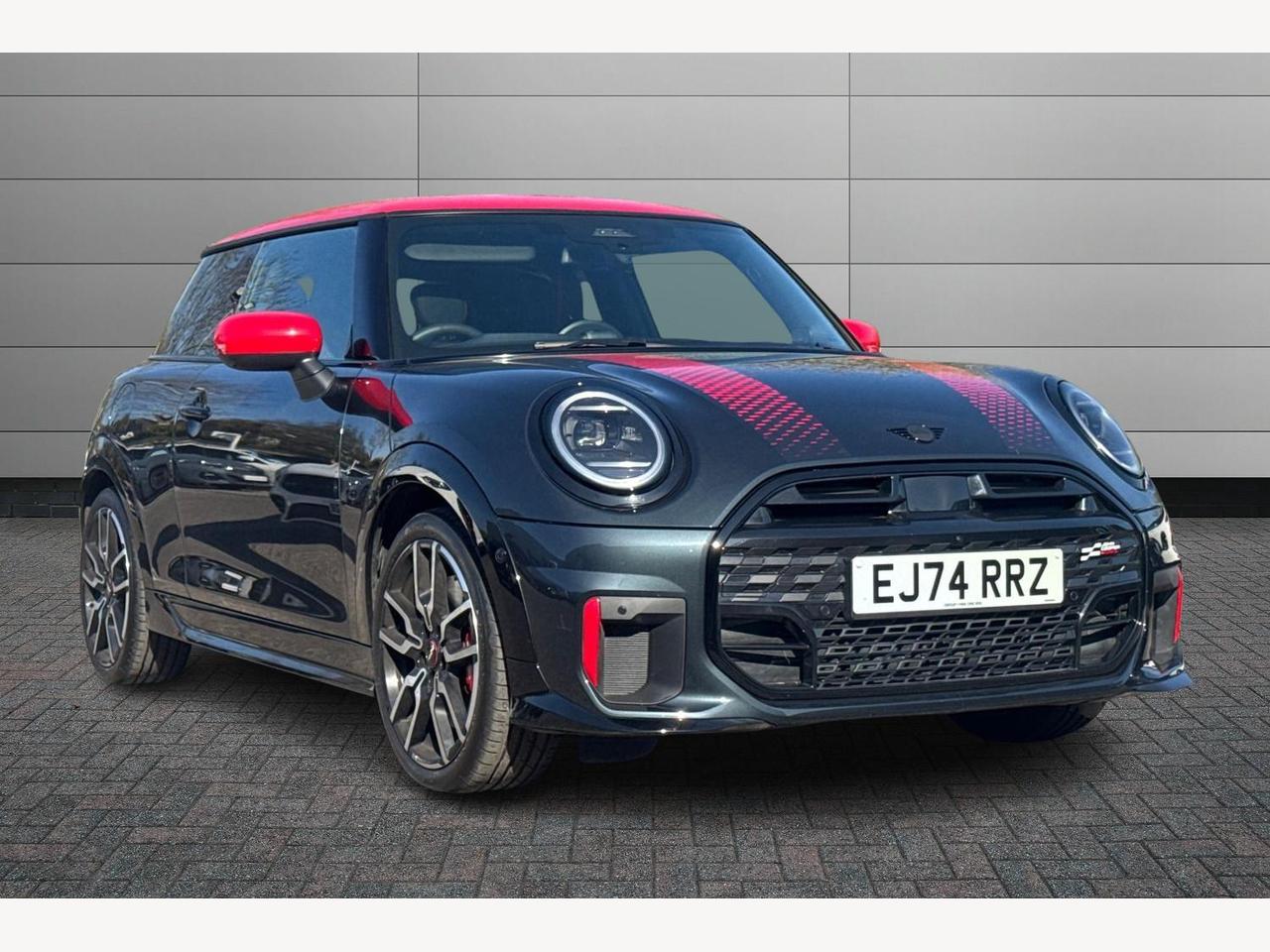 Main listing image - MINI Hatchback