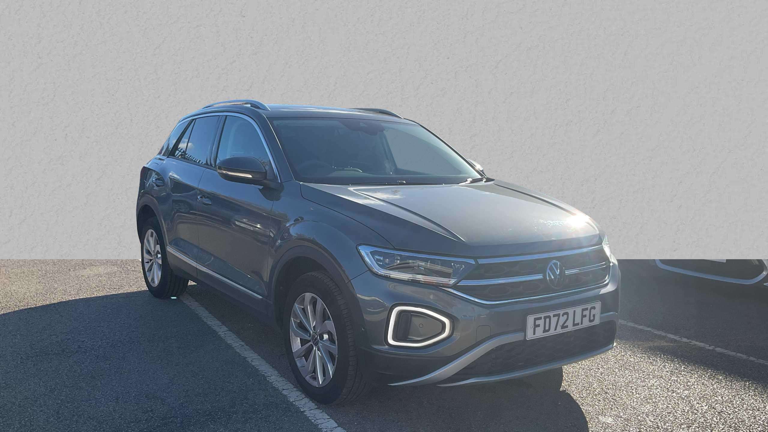 Main listing image - Volkswagen T-Roc