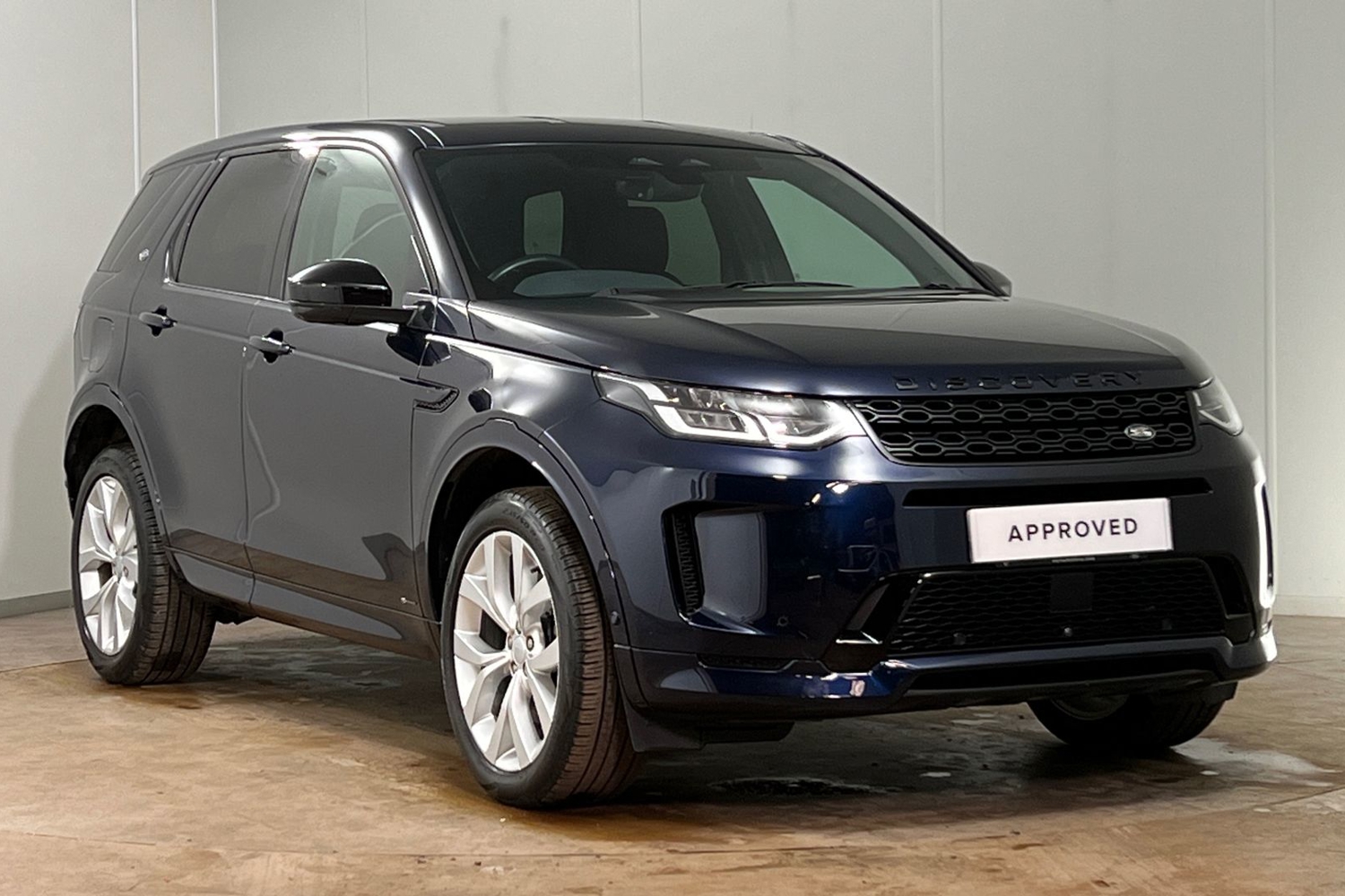 Main listing image - Land Rover Discovery Sport