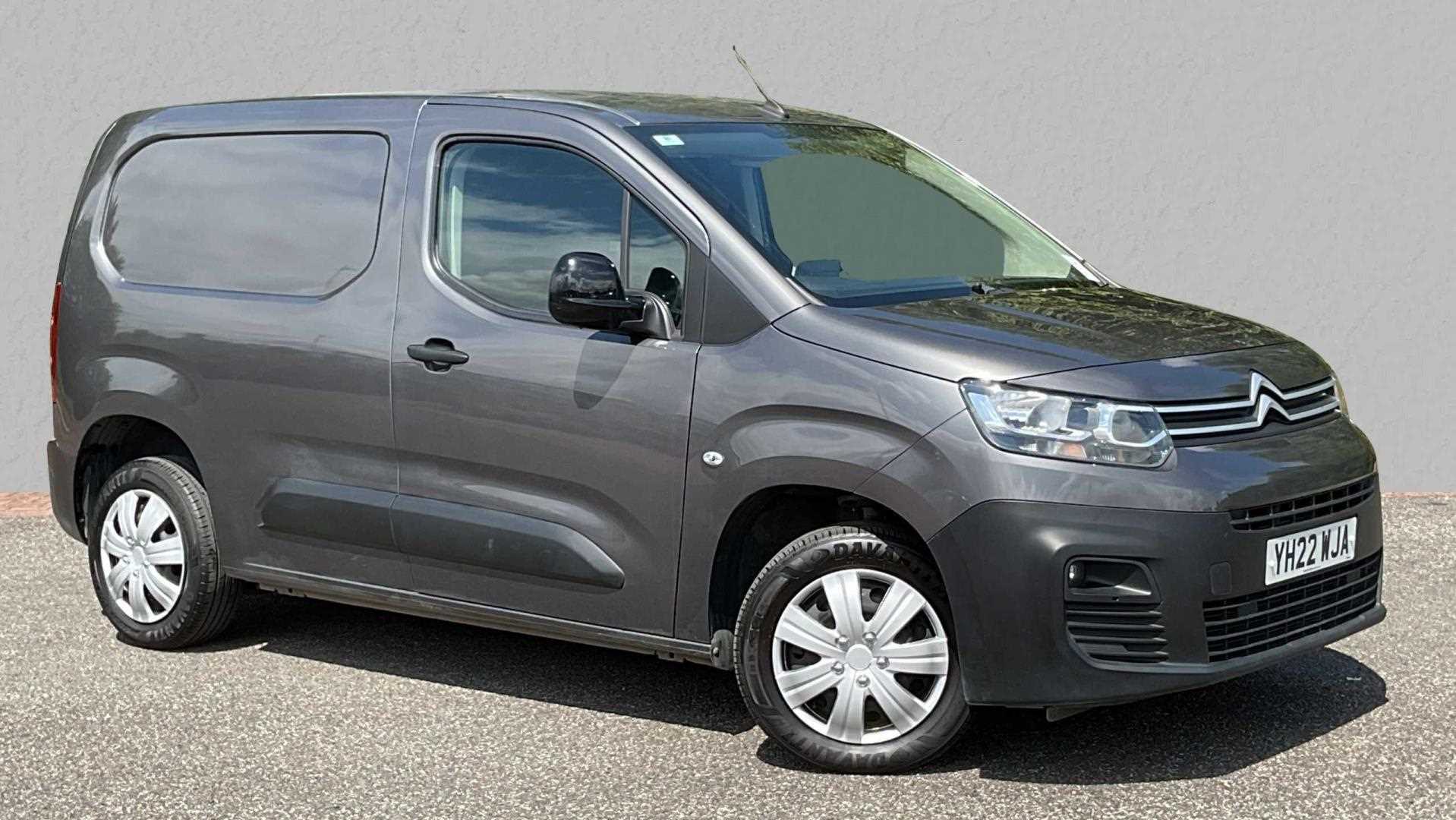 Main listing image - Citroen Berlingo Van