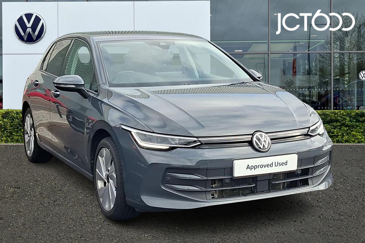 Main listing image - Volkswagen Golf