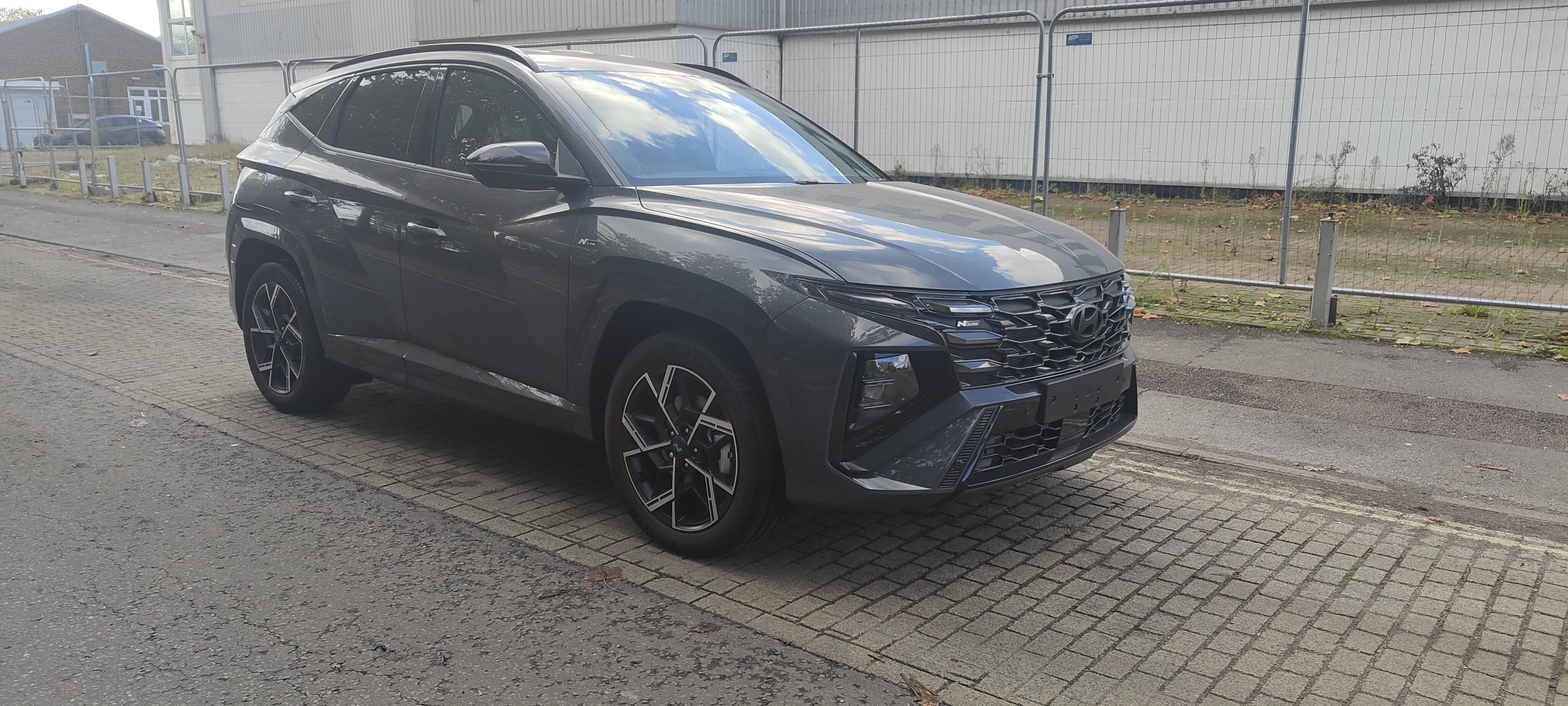 Main listing image - Hyundai Tucson