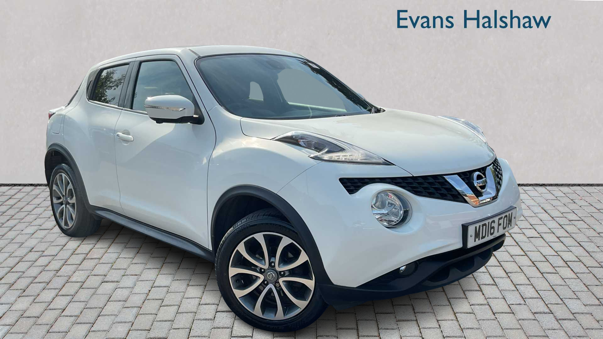 Main listing image - Nissan Juke