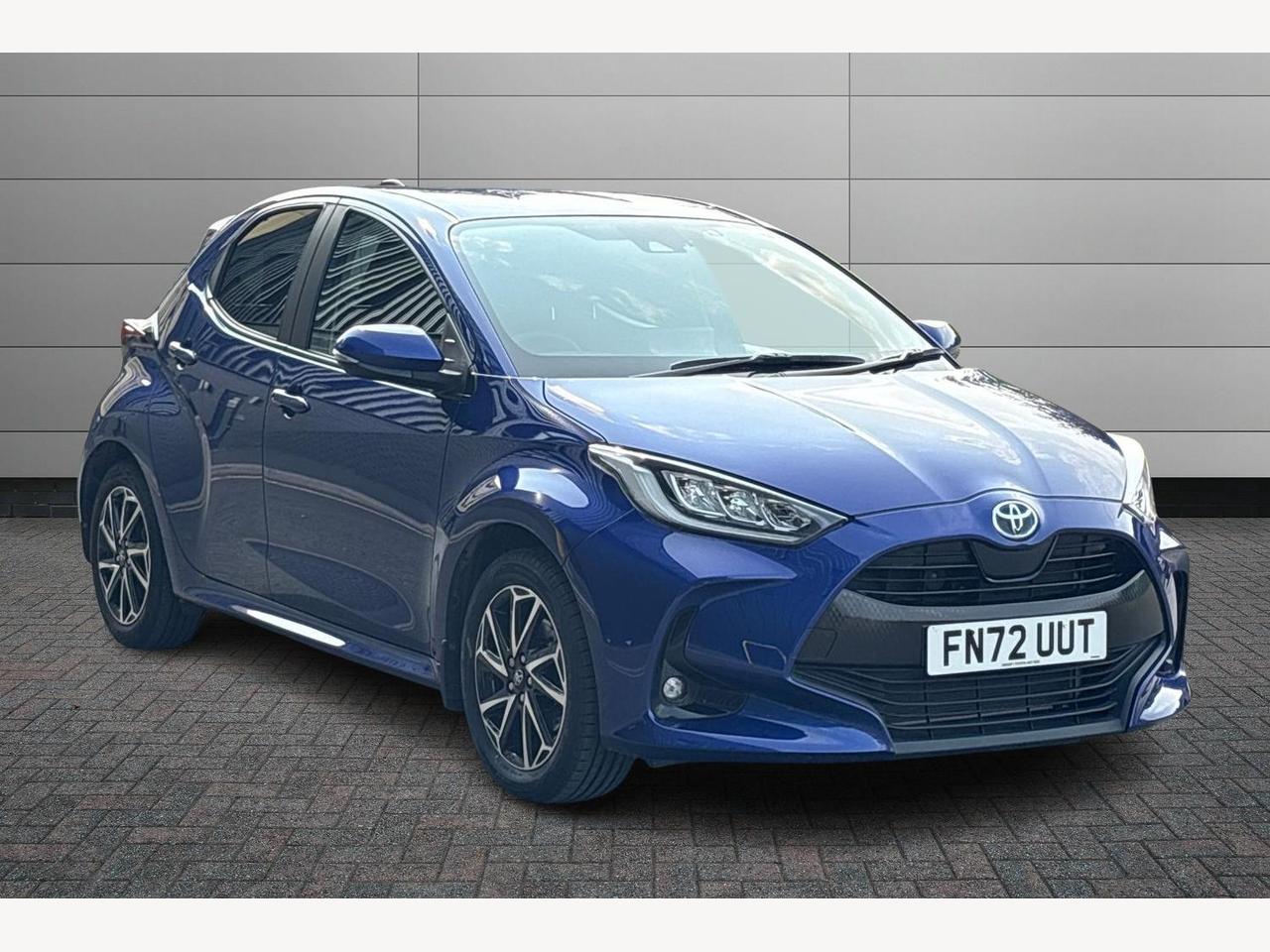 Main listing image - Toyota Yaris