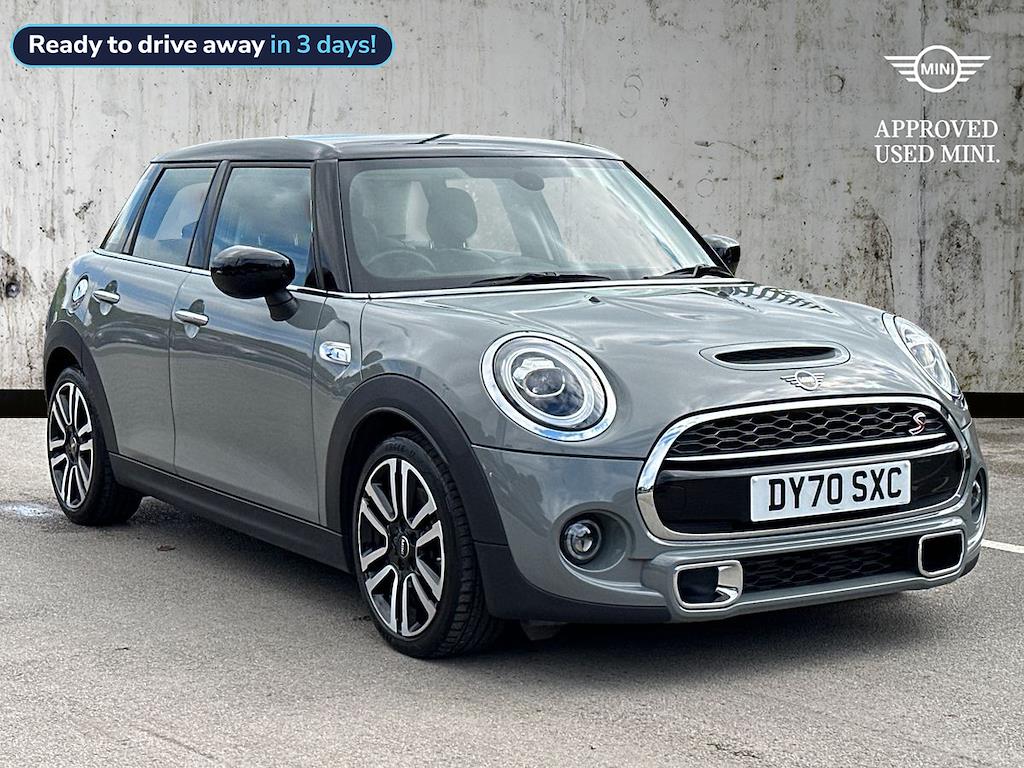 Main listing image - MINI Hatchback 5dr