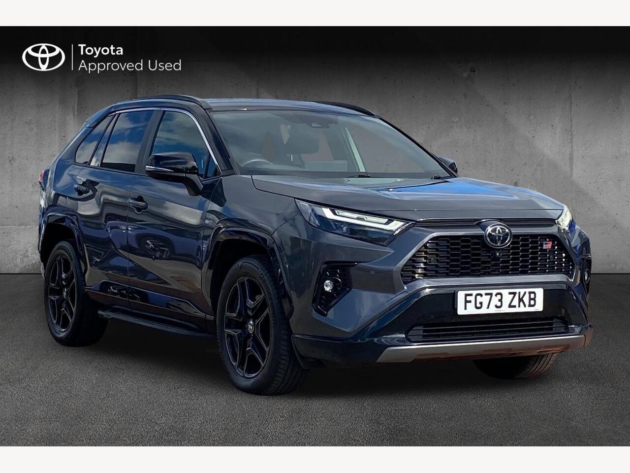 Main listing image - Toyota RAV4