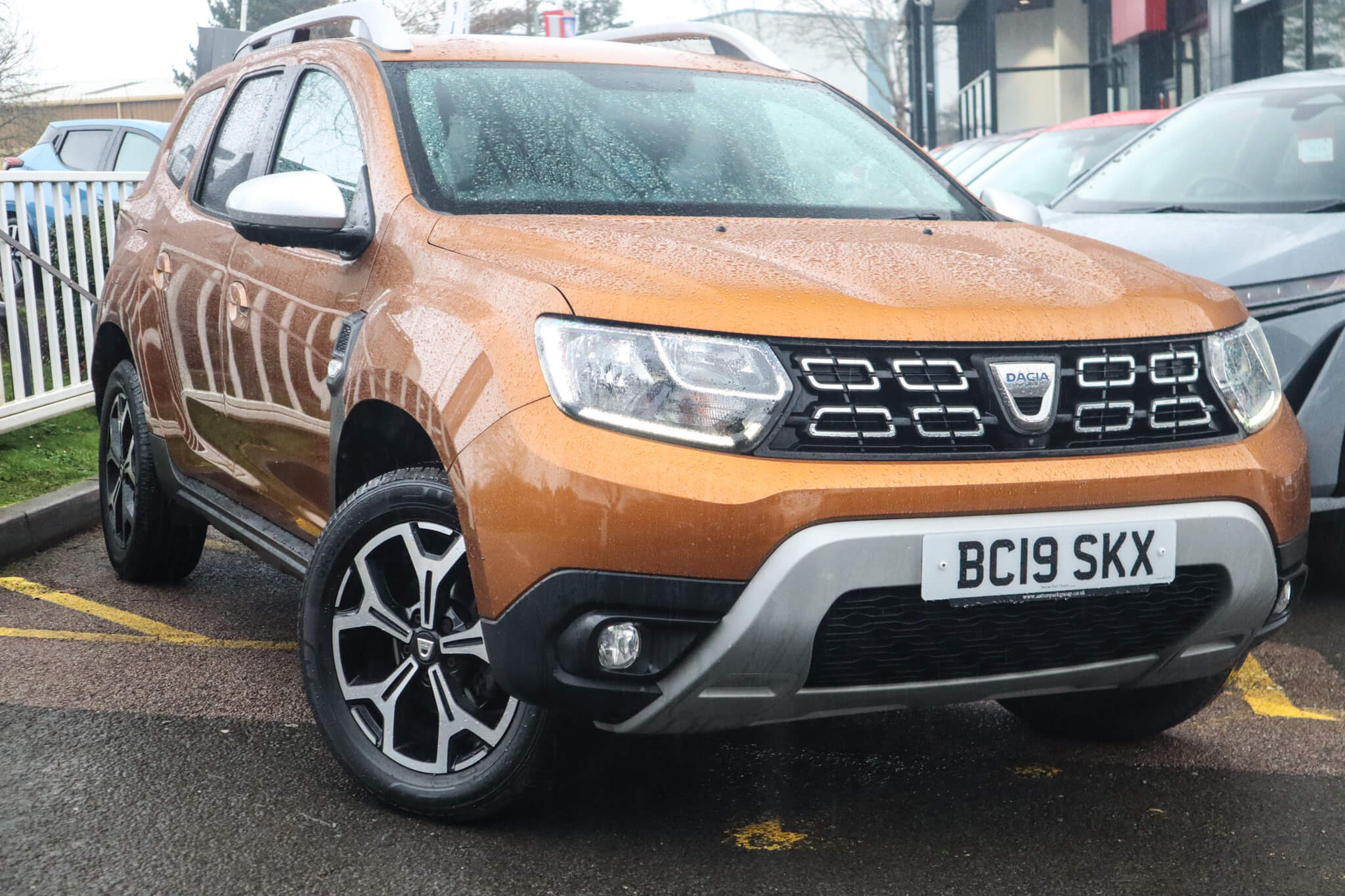 Main listing image - Dacia Duster