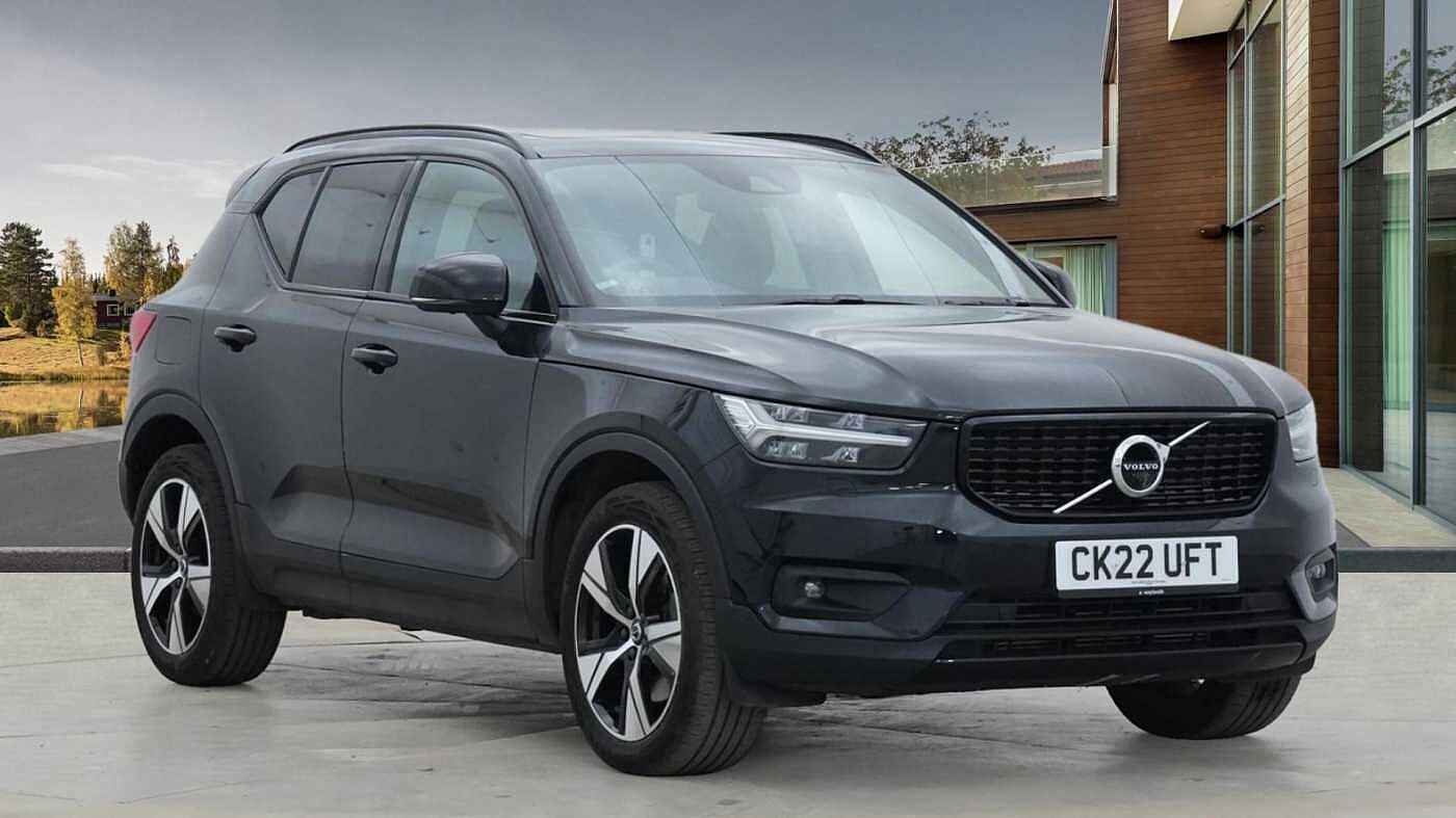 Main listing image - Volvo XC40 Recharge