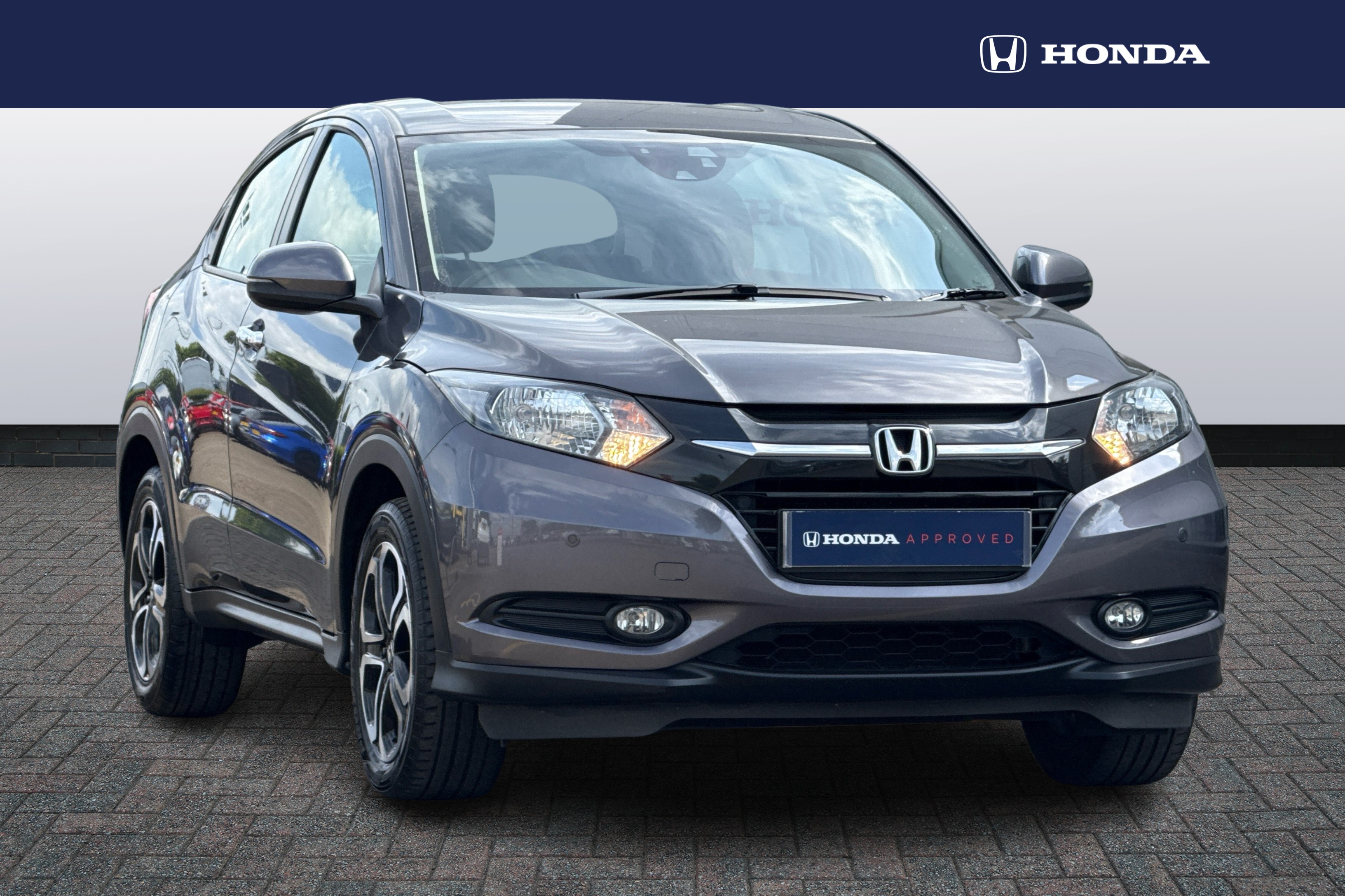 Main listing image - Honda HR-V