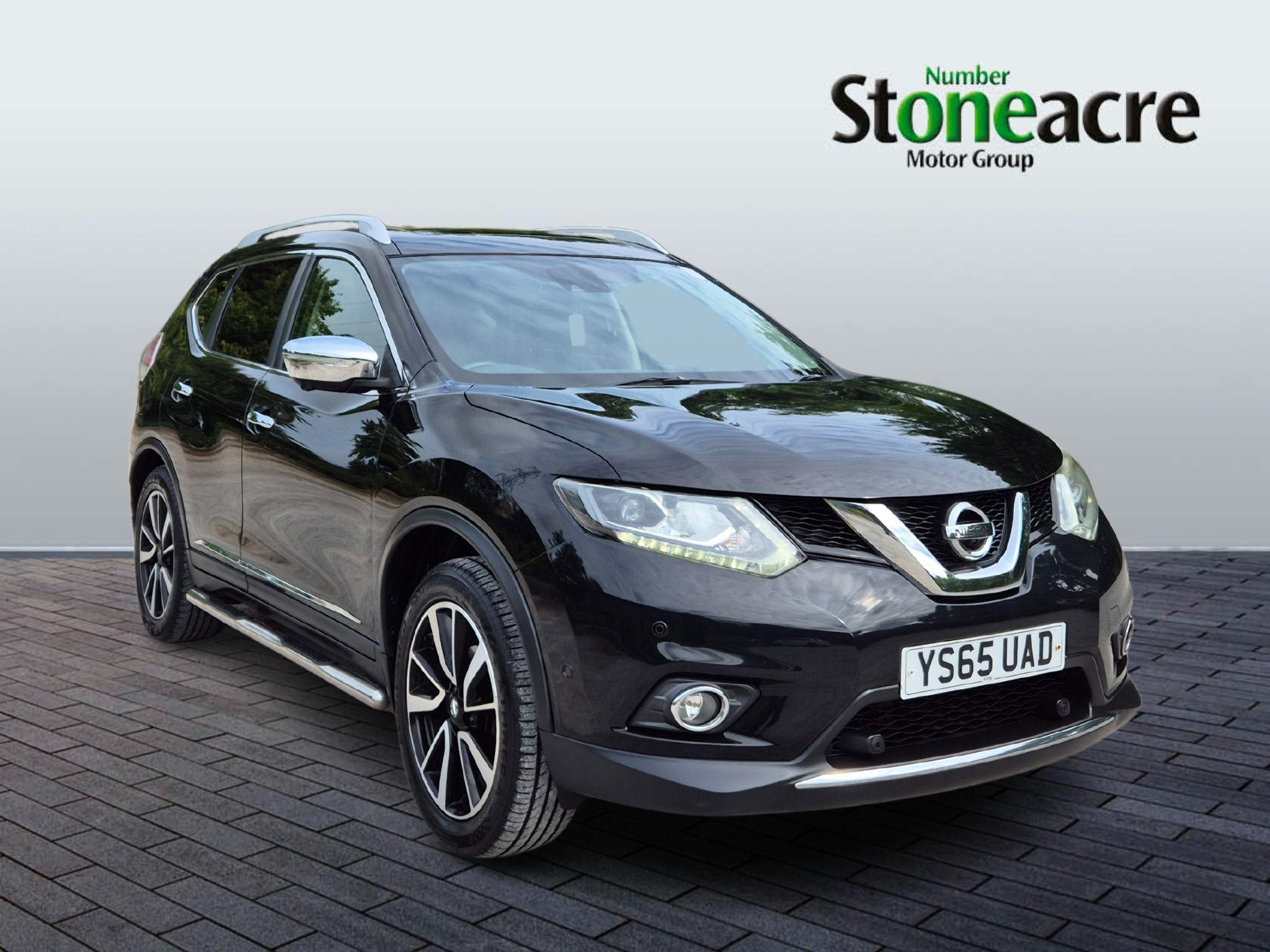 Main listing image - Nissan X-Trail