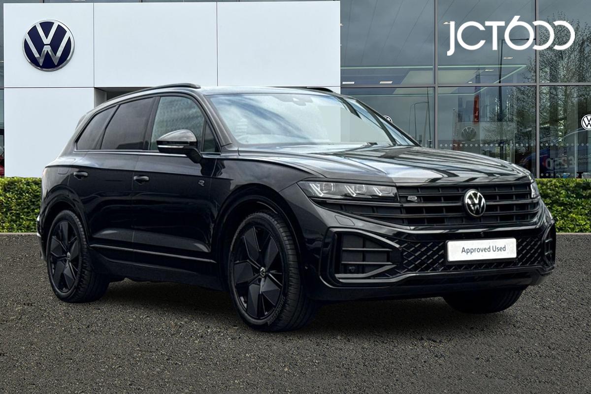 Main listing image - Volkswagen Touareg