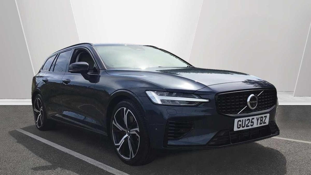Main listing image - Volvo V60