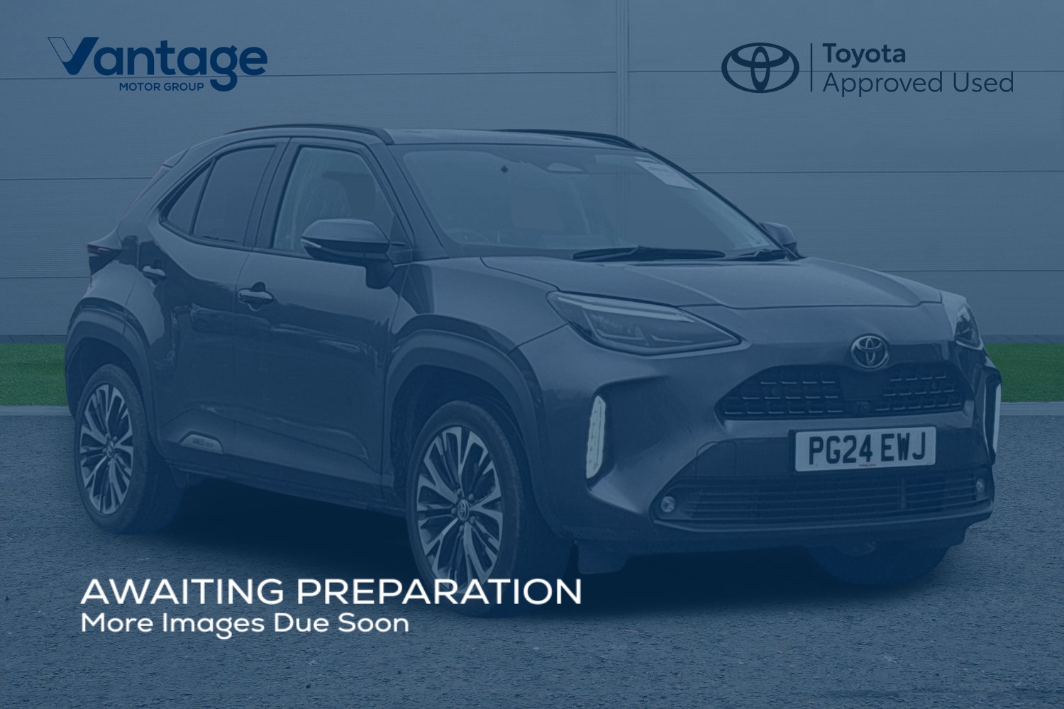 Main listing image - Toyota Yaris Cross