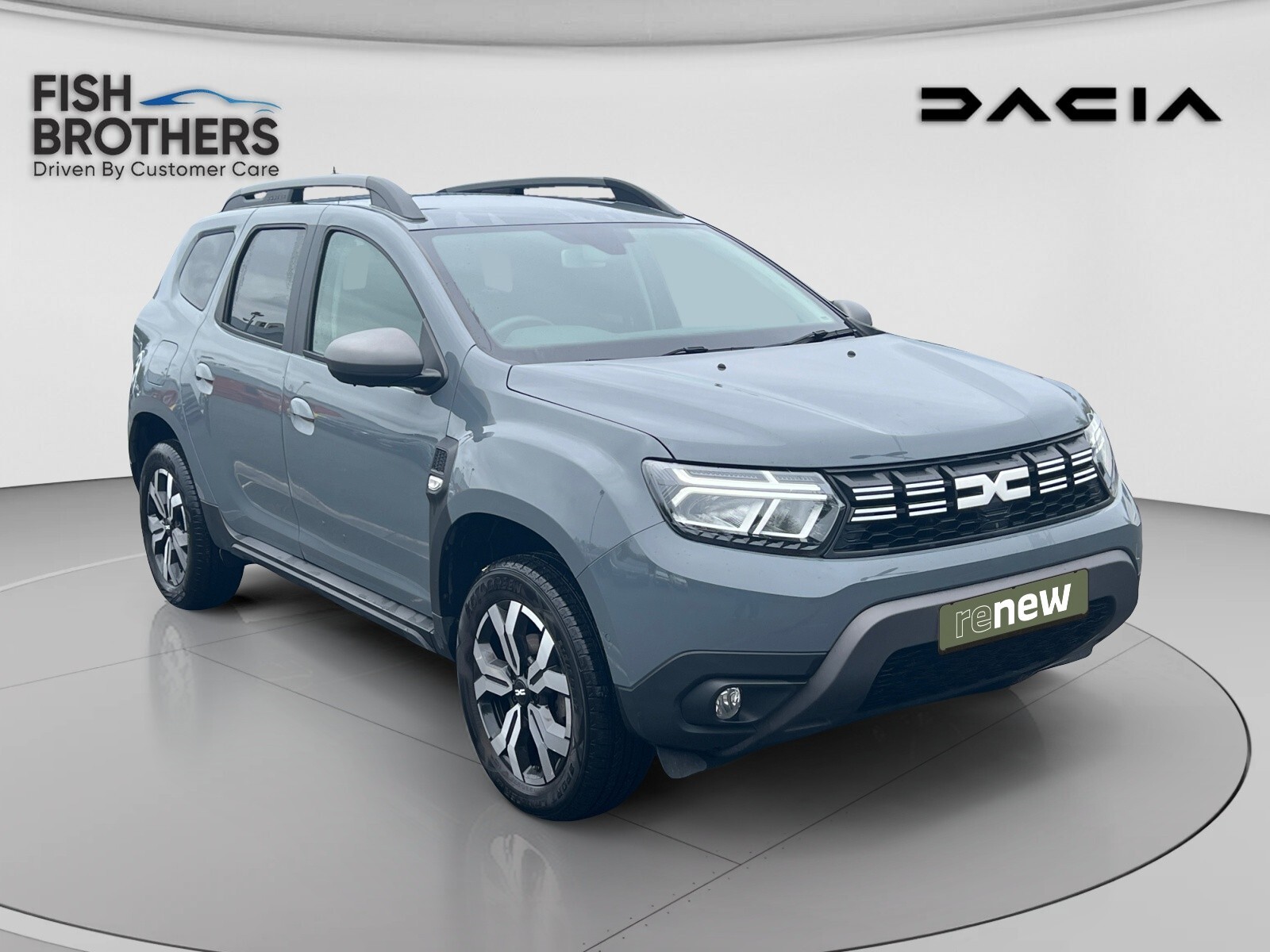 Main listing image - Dacia Duster