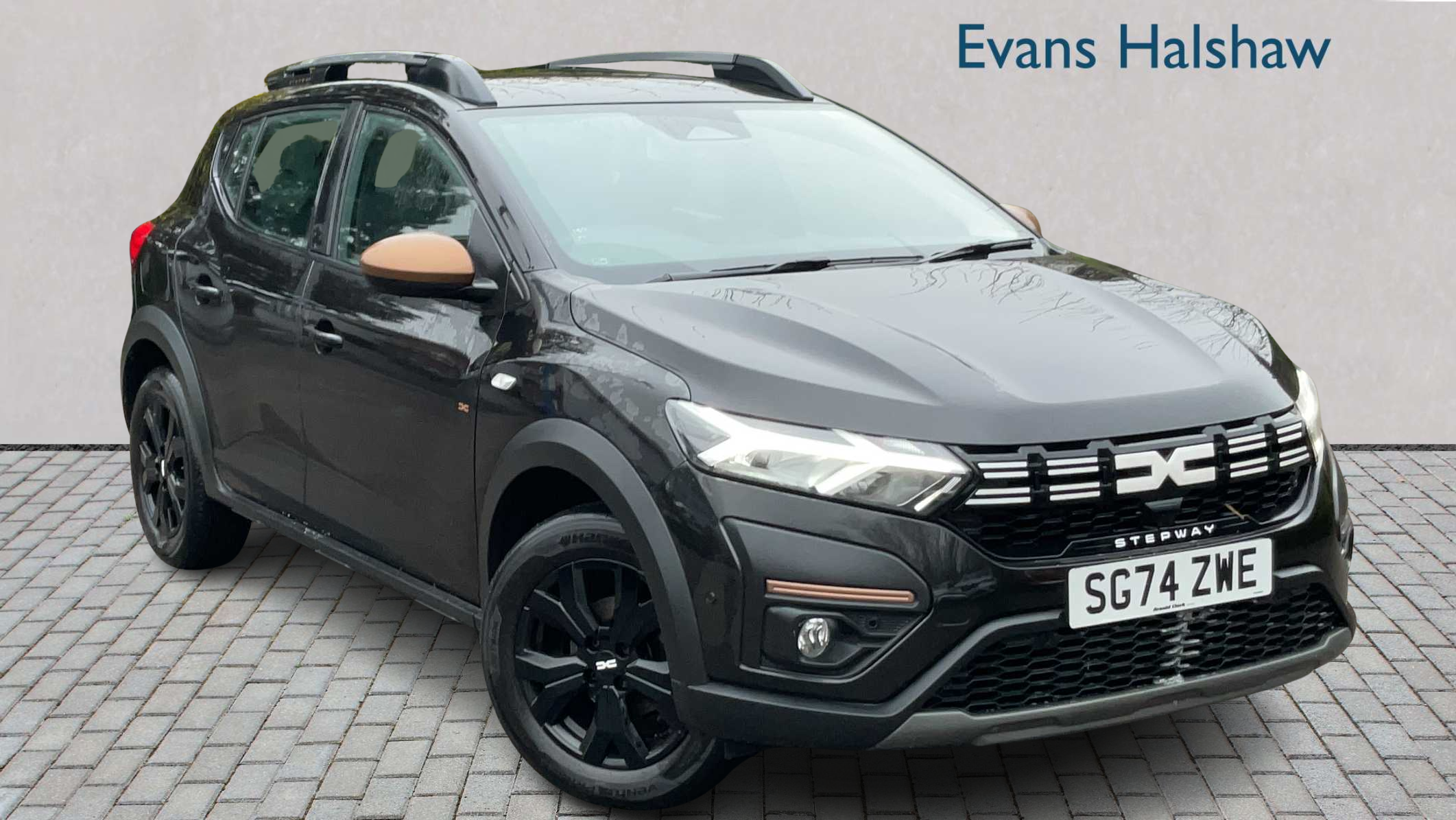 Main listing image - Dacia Sandero Stepway