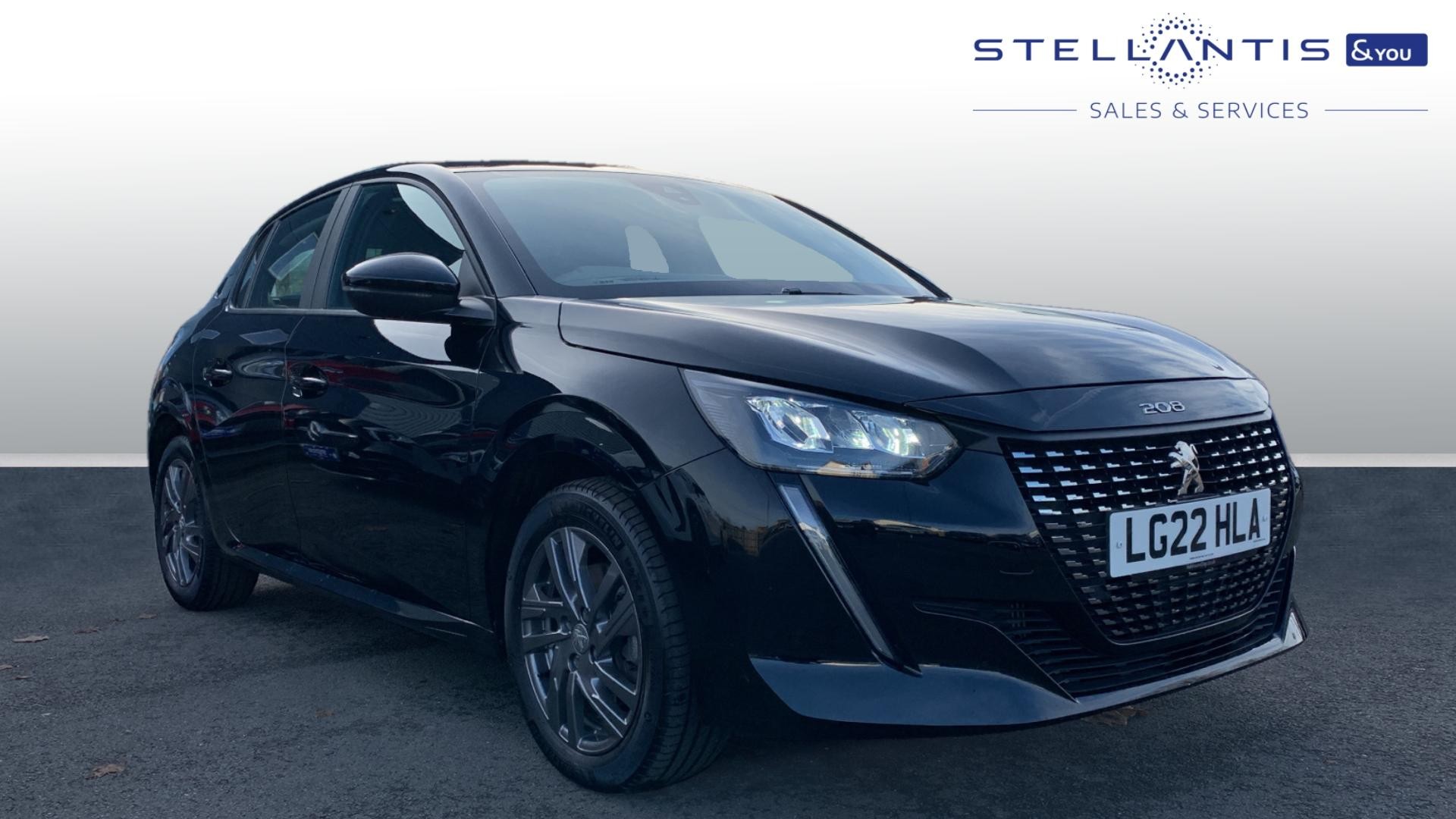 Main listing image - Peugeot 208