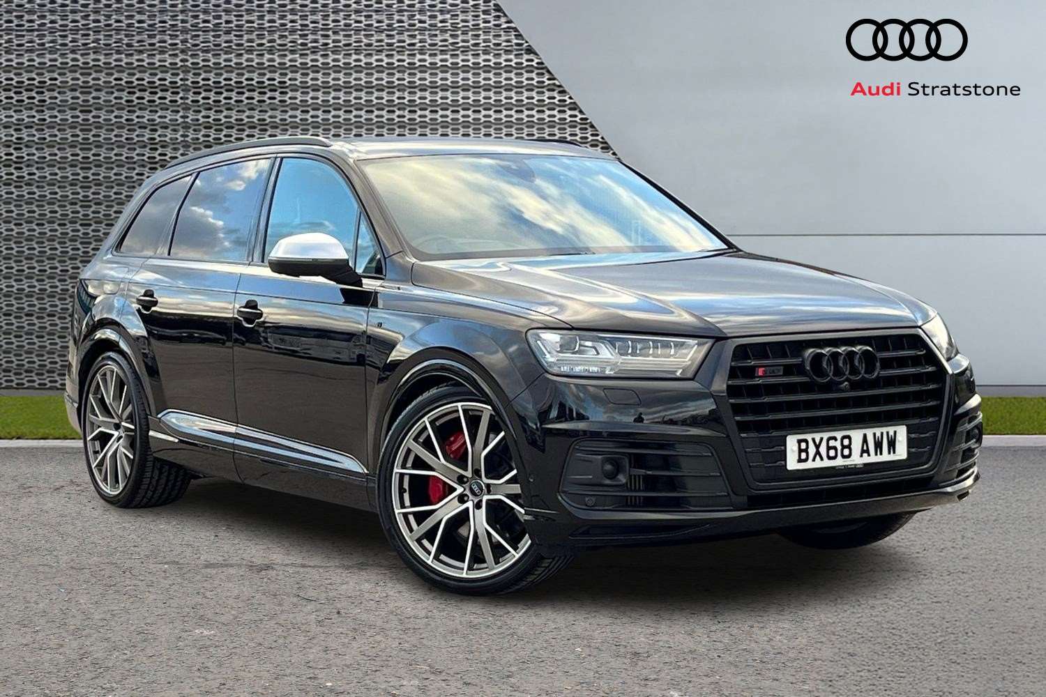 Main listing image - Audi SQ7