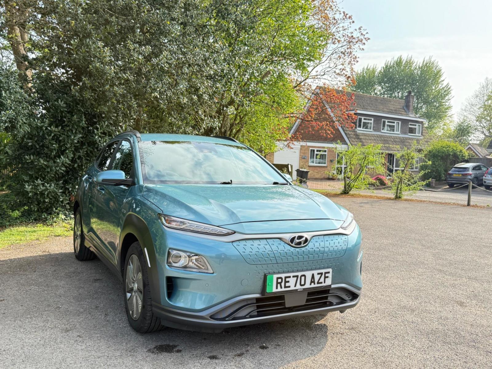 Main listing image - Hyundai Kona Electric